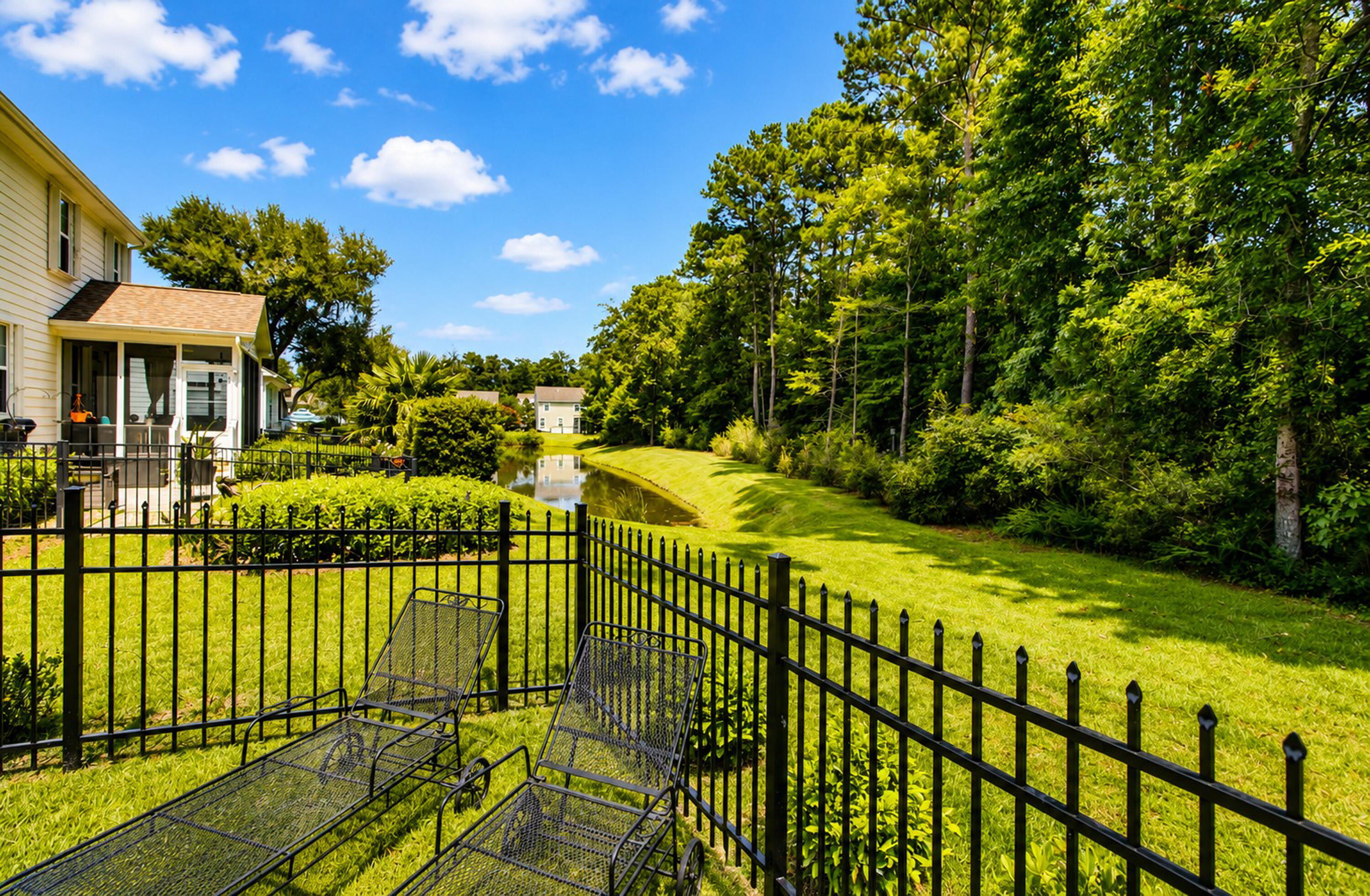 5353 Birdie Lane