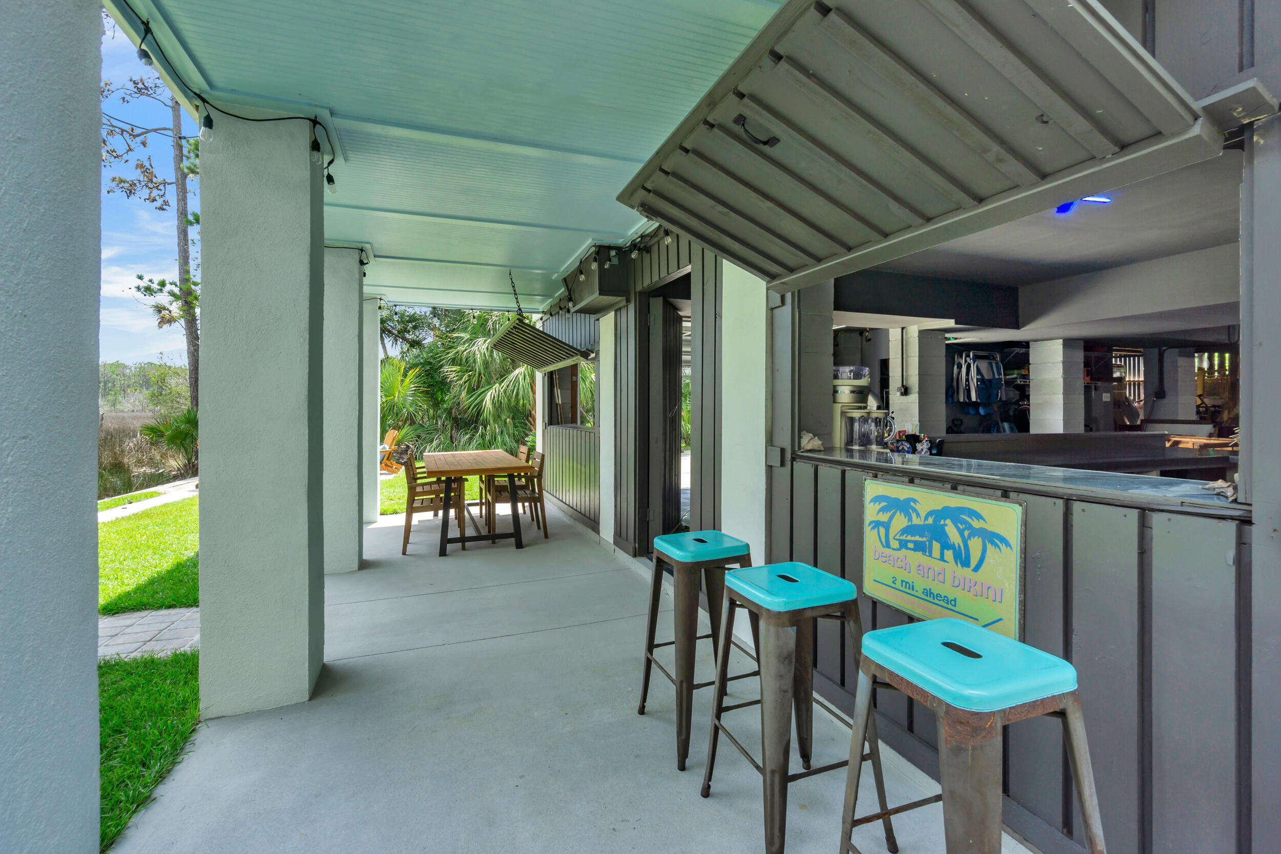 2301 N Creek Drive