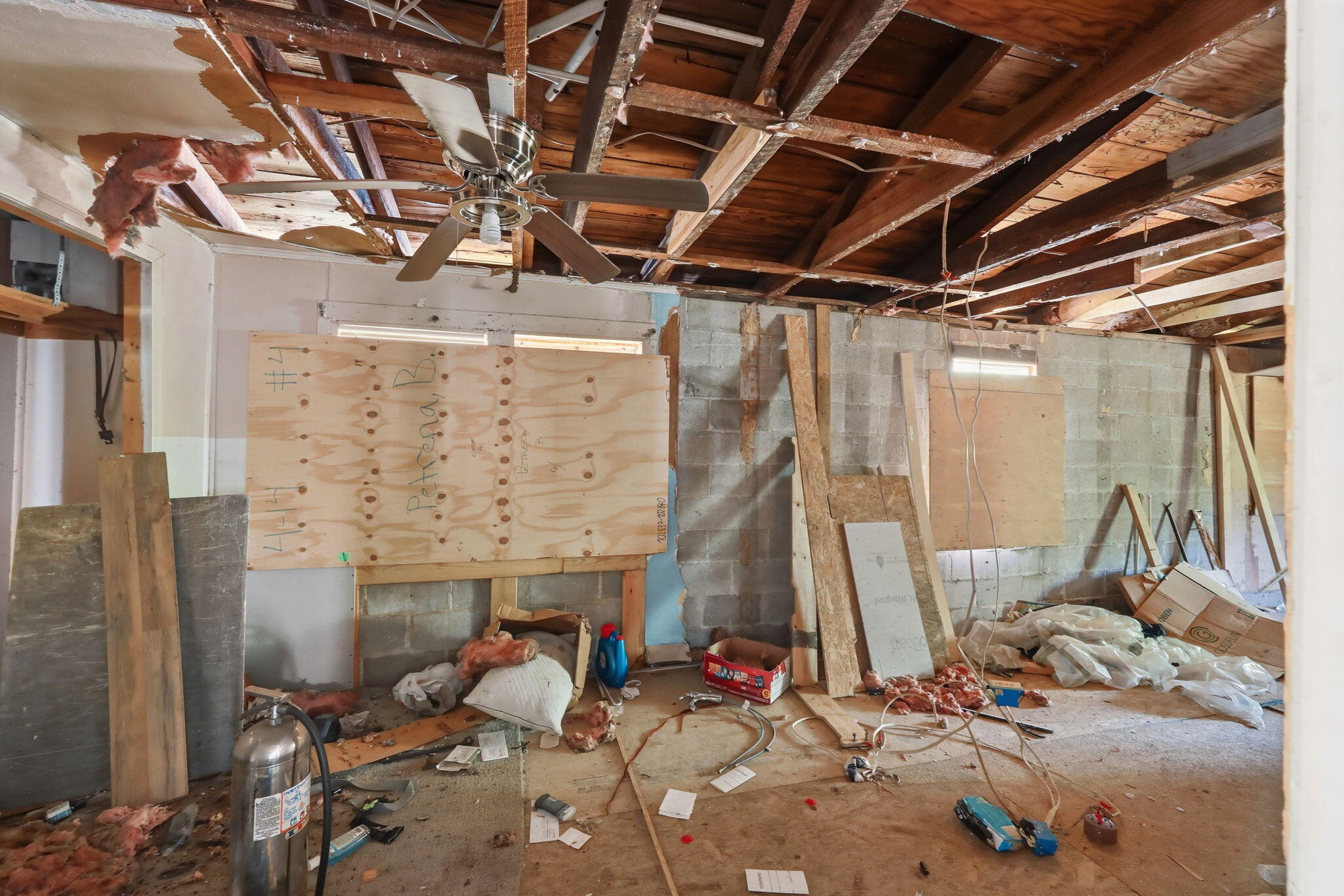 2631 Henry Street