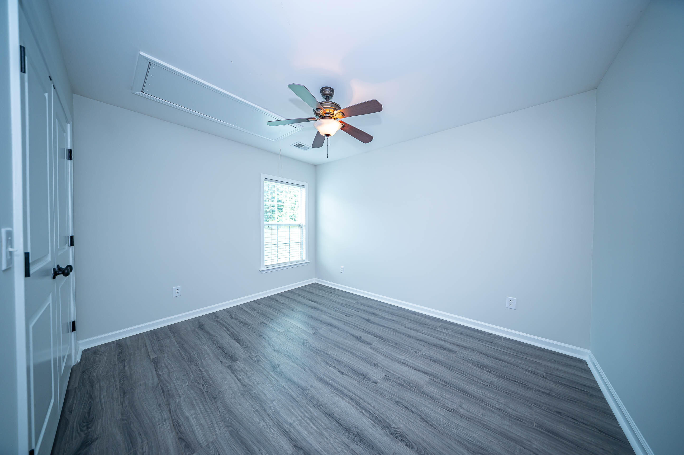 8485 Middle River Way