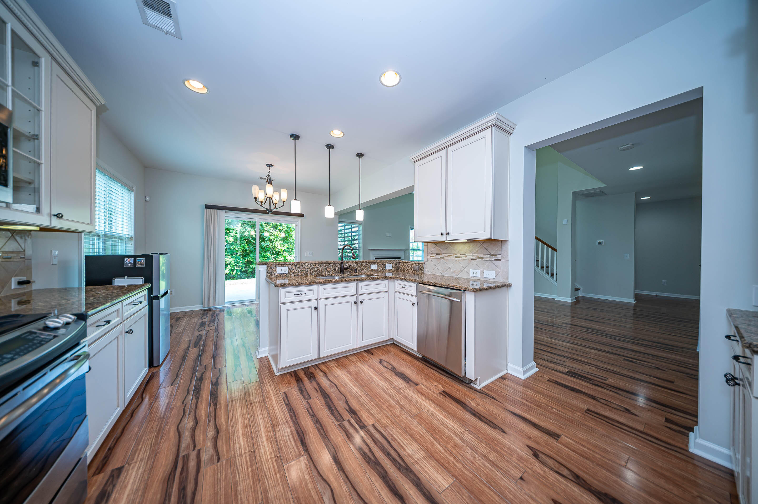 8485 Middle River Way