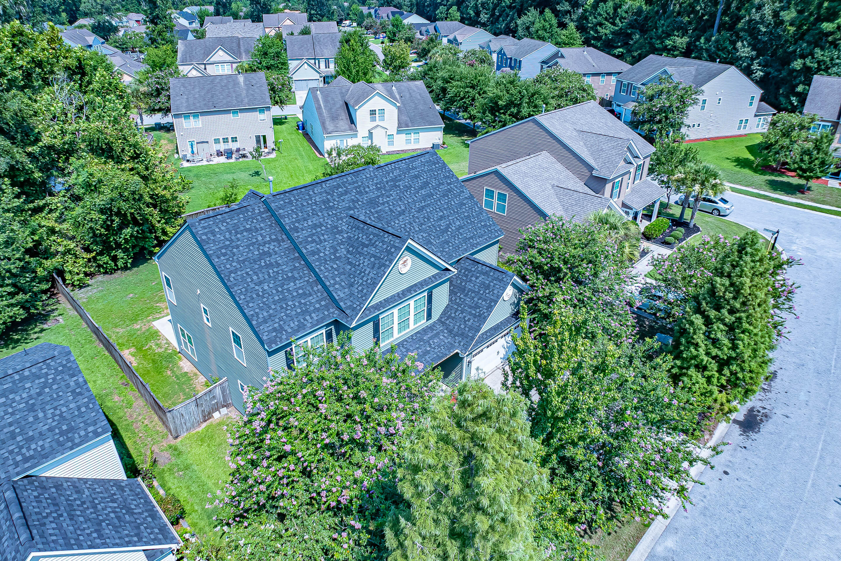 8485 Middle River Way