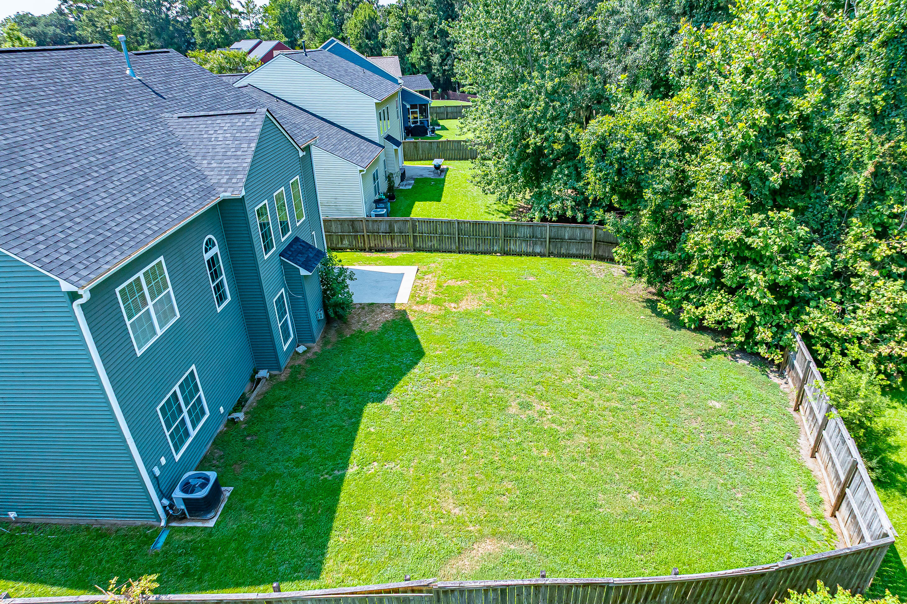 8485 Middle River Way