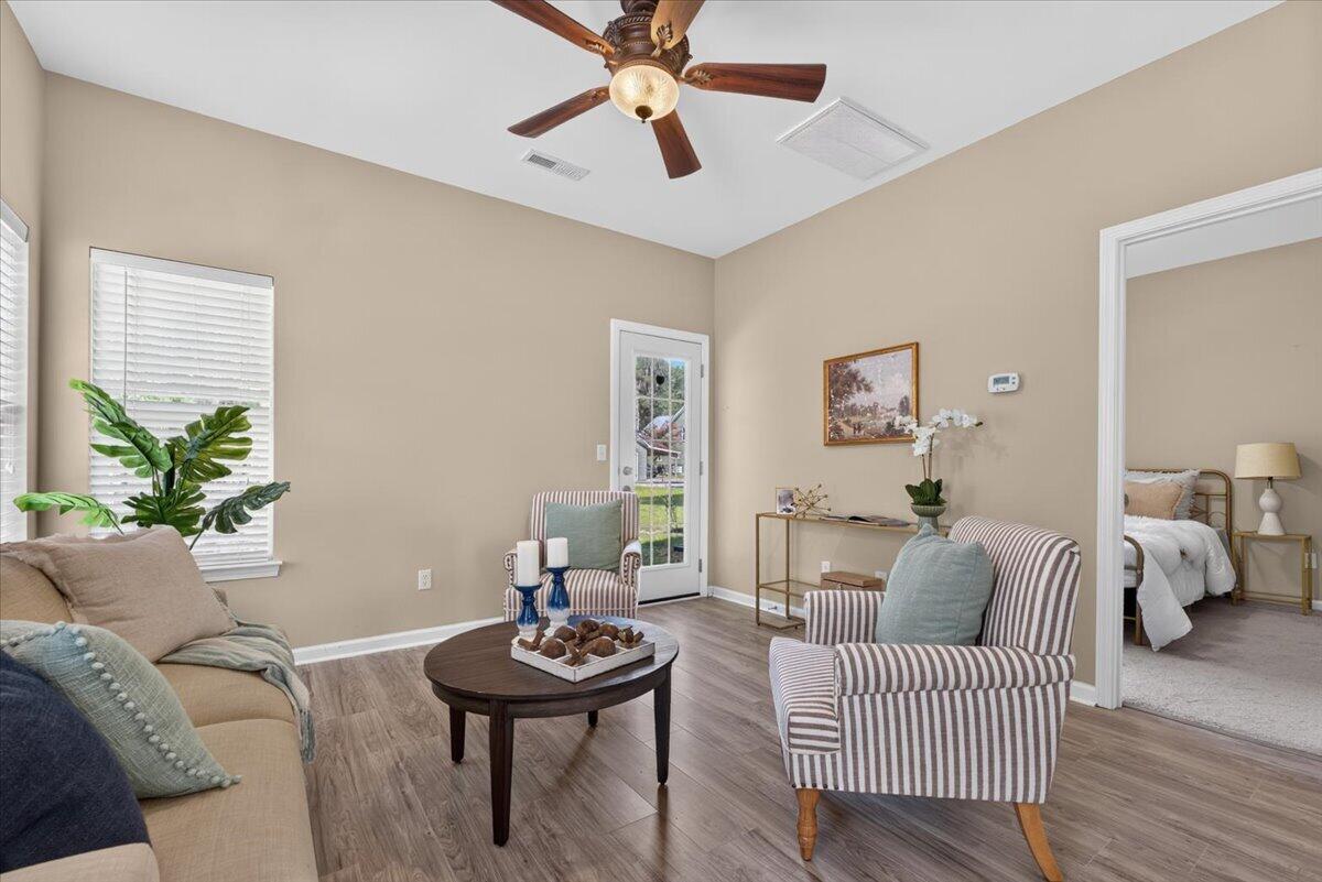 277 Grand Oaks Drive