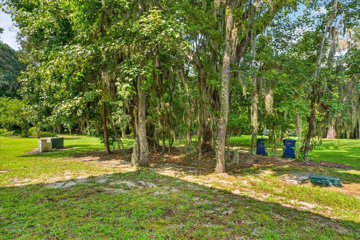 277 Grand Oaks Drive