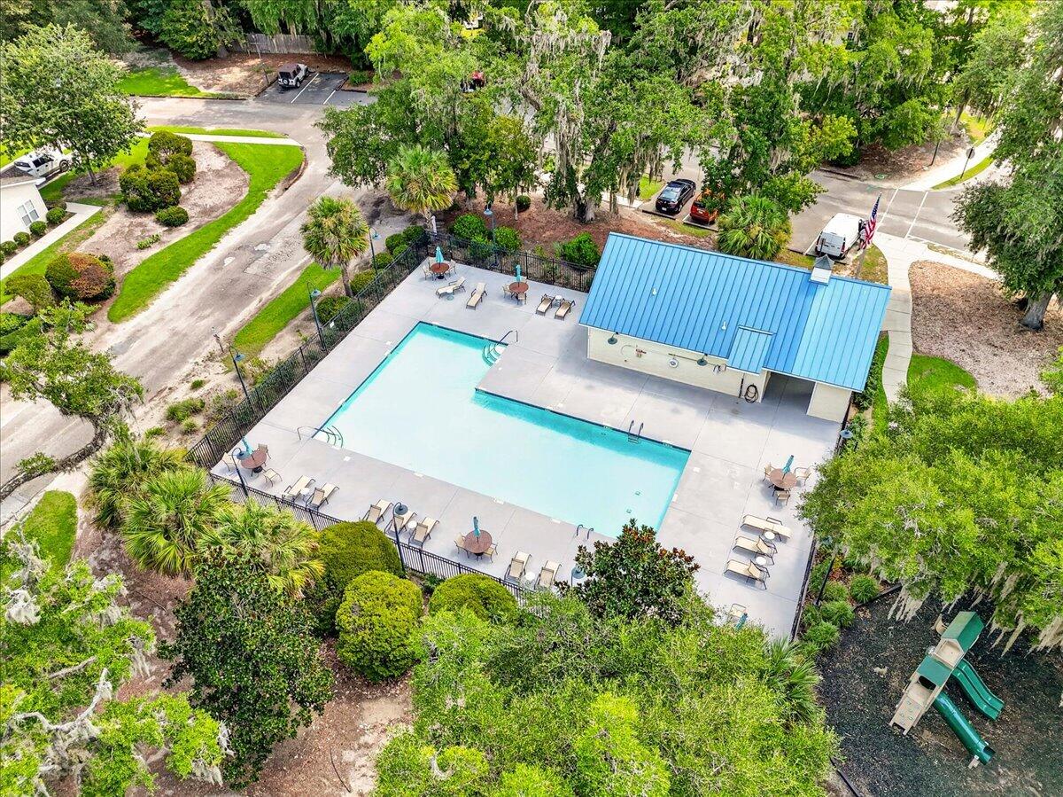 277 Grand Oaks Drive