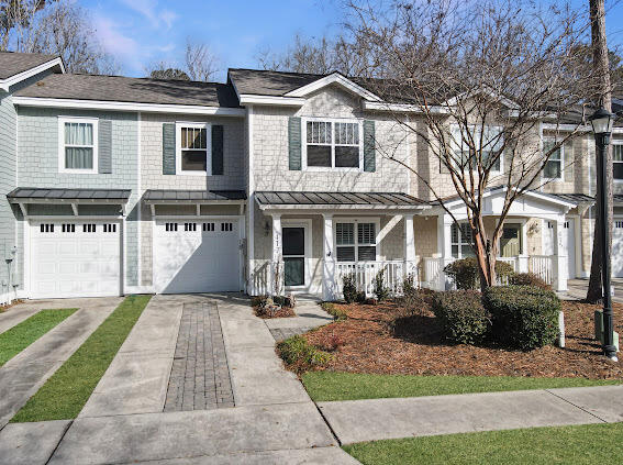 417 Grand Palm Lane