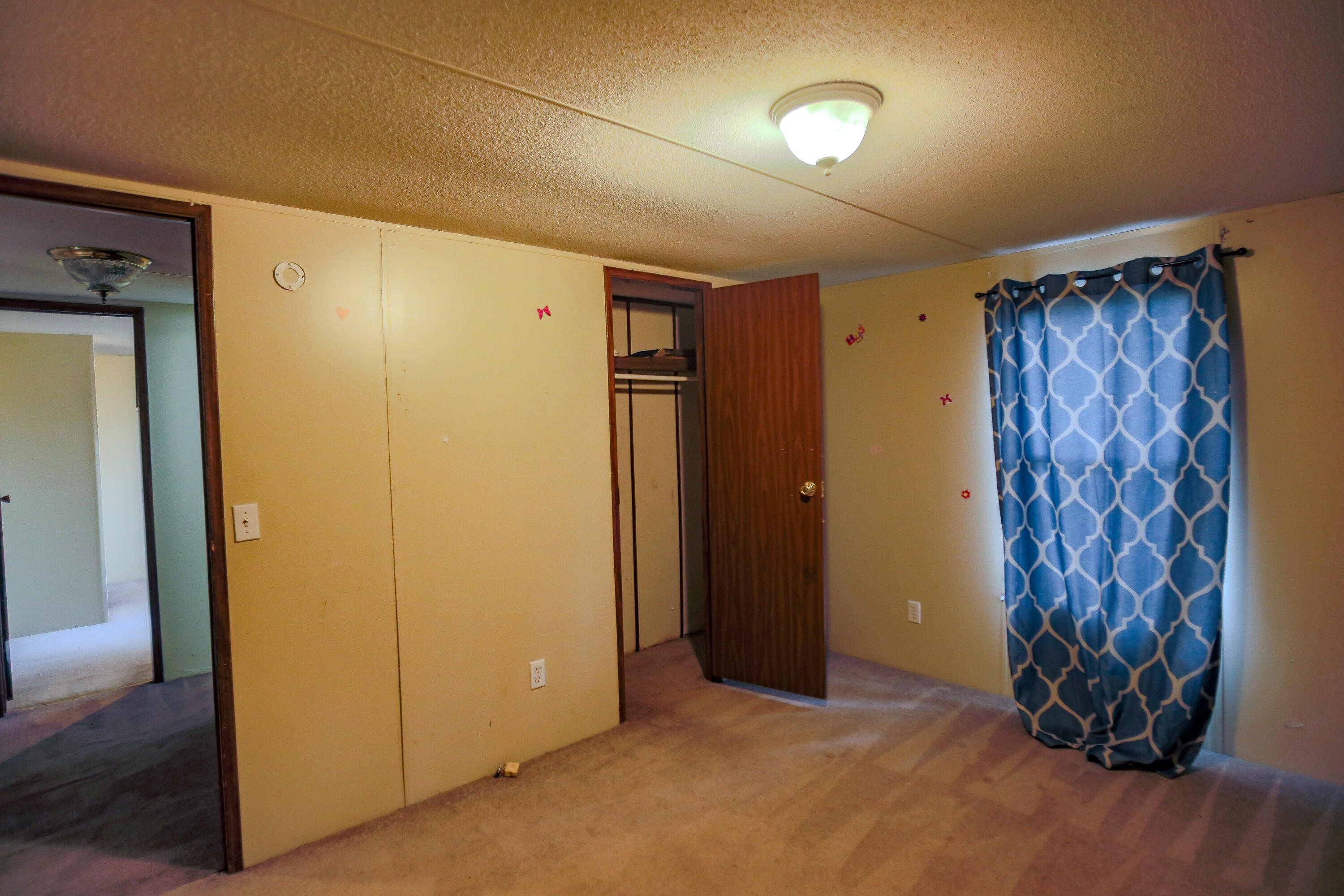 206 W Poplar Branch Drive