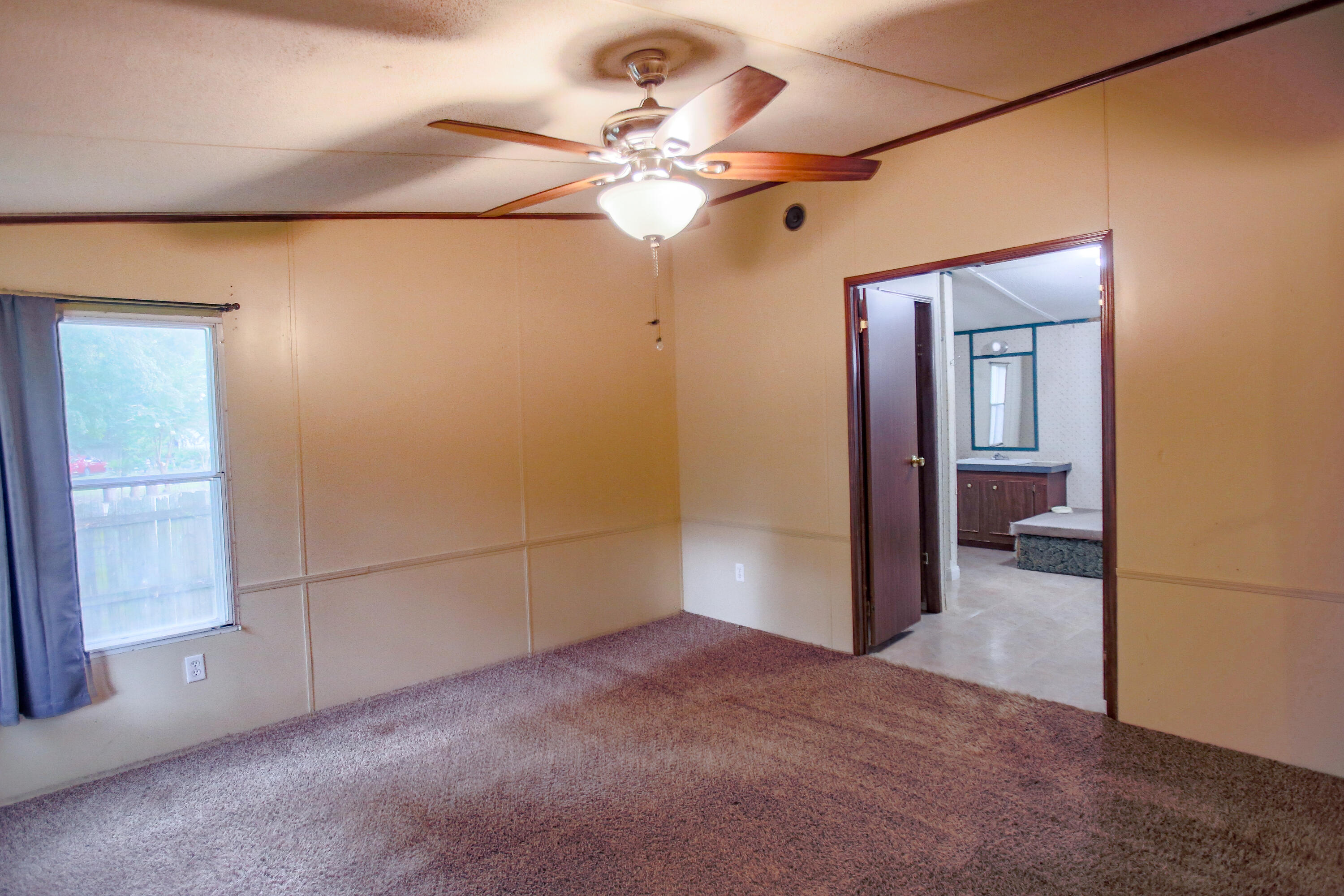 206 W Poplar Branch Drive