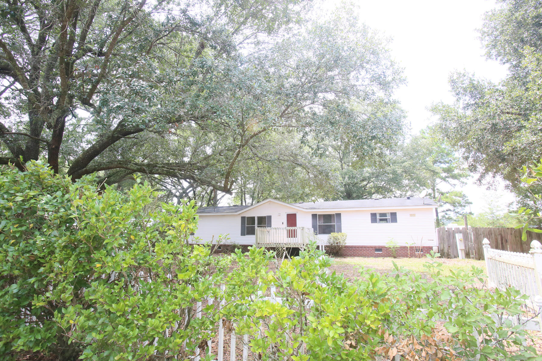 206 W Poplar Branch Drive