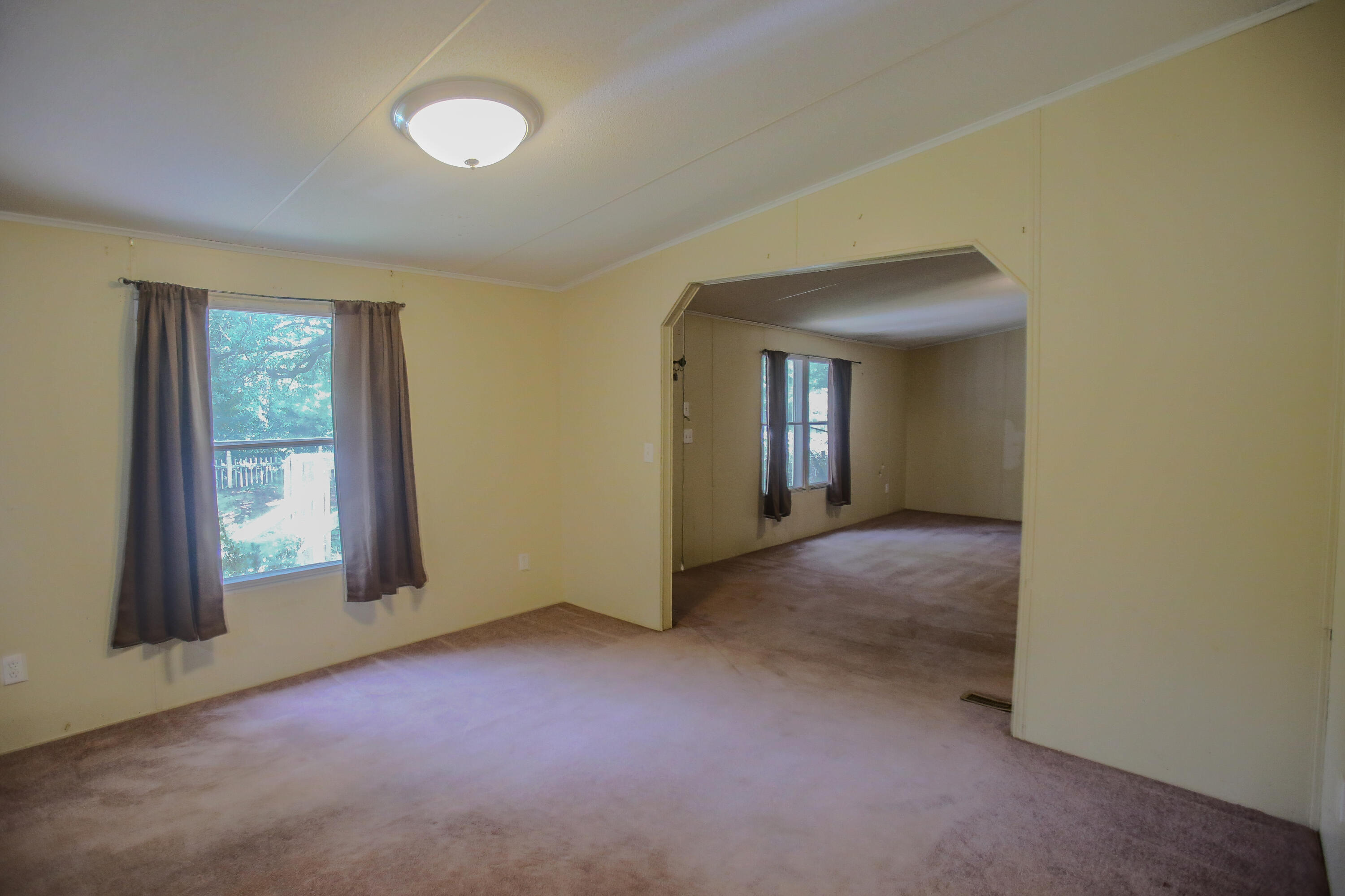 206 W Poplar Branch Drive