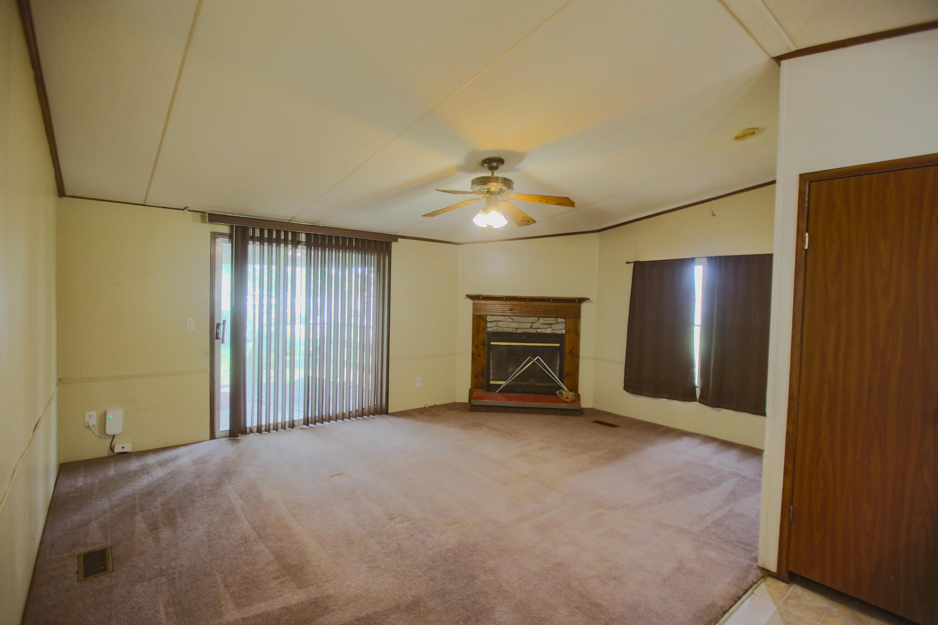 206 W Poplar Branch Drive