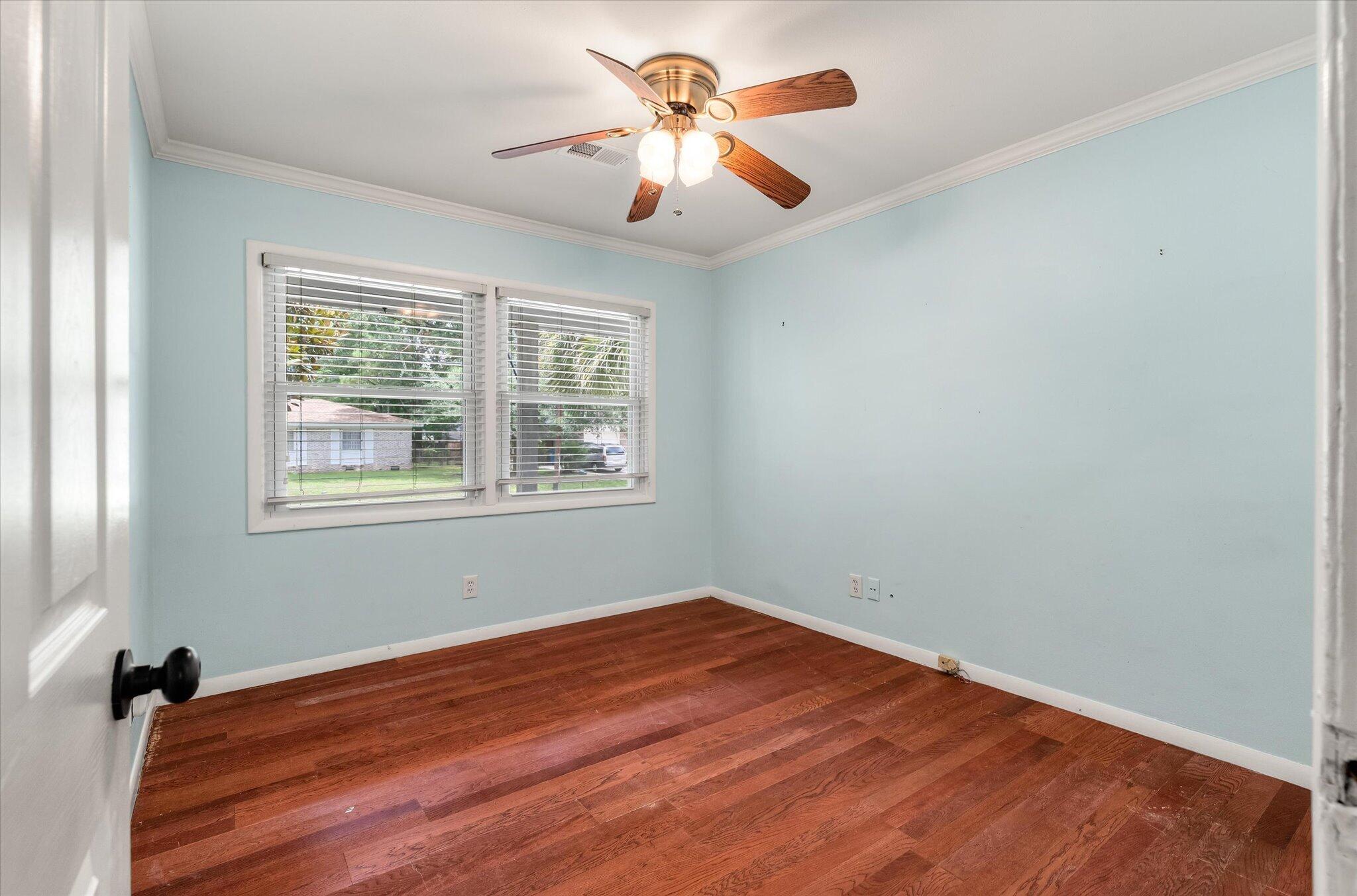 1842 Gippy Lane