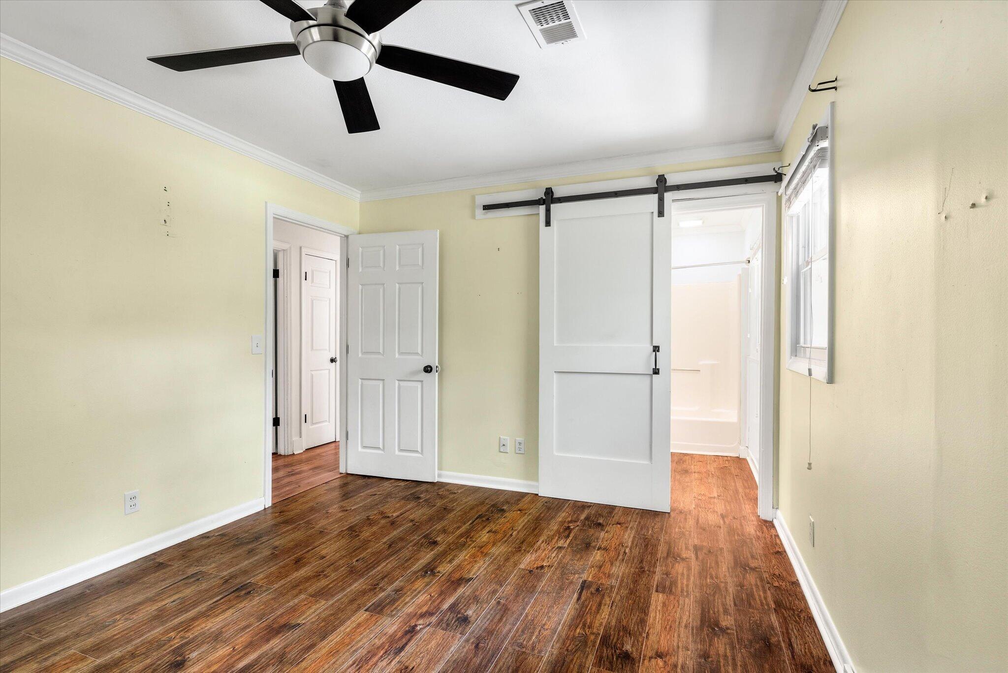 1842 Gippy Lane