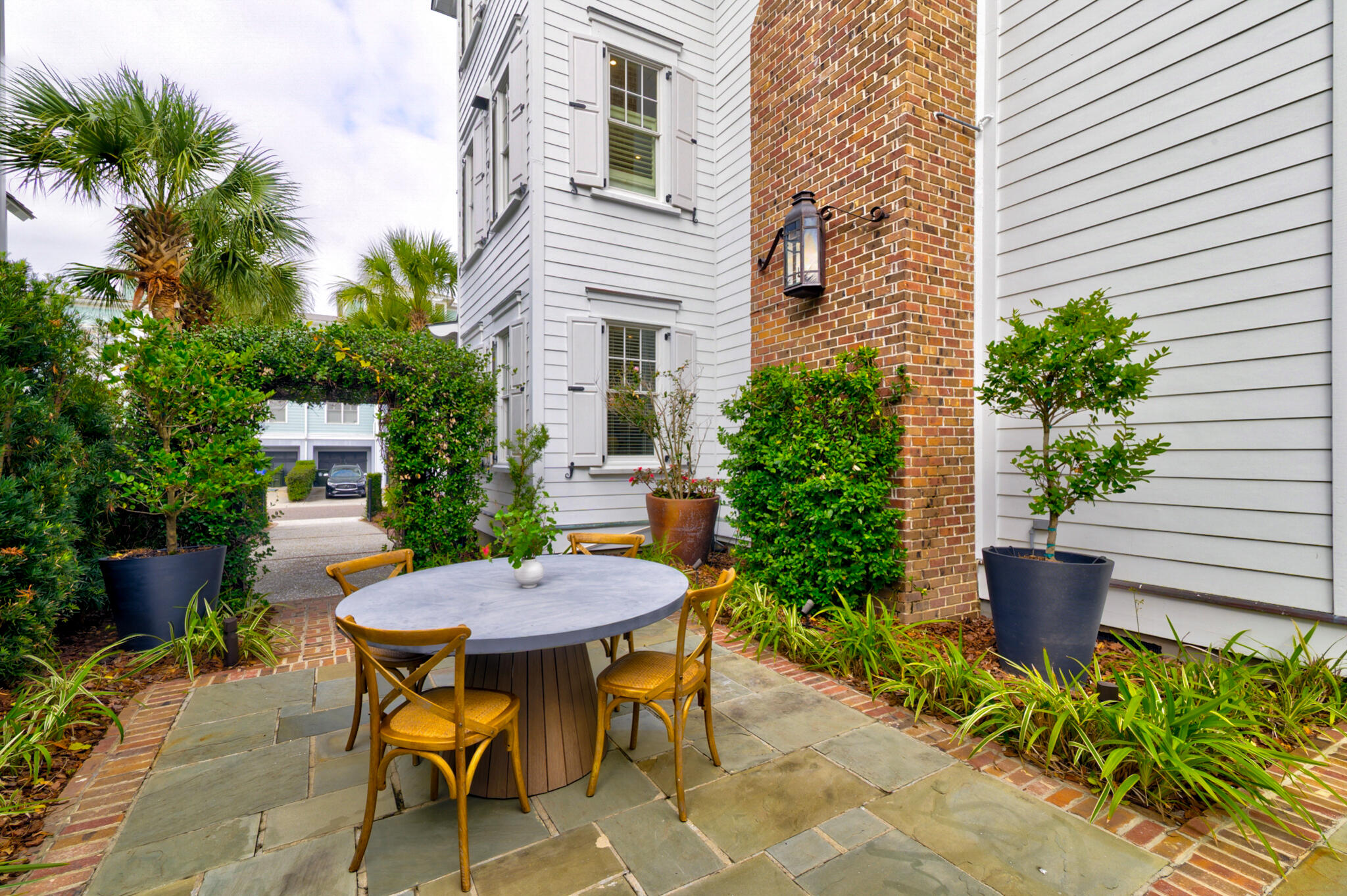 9 Transom Court