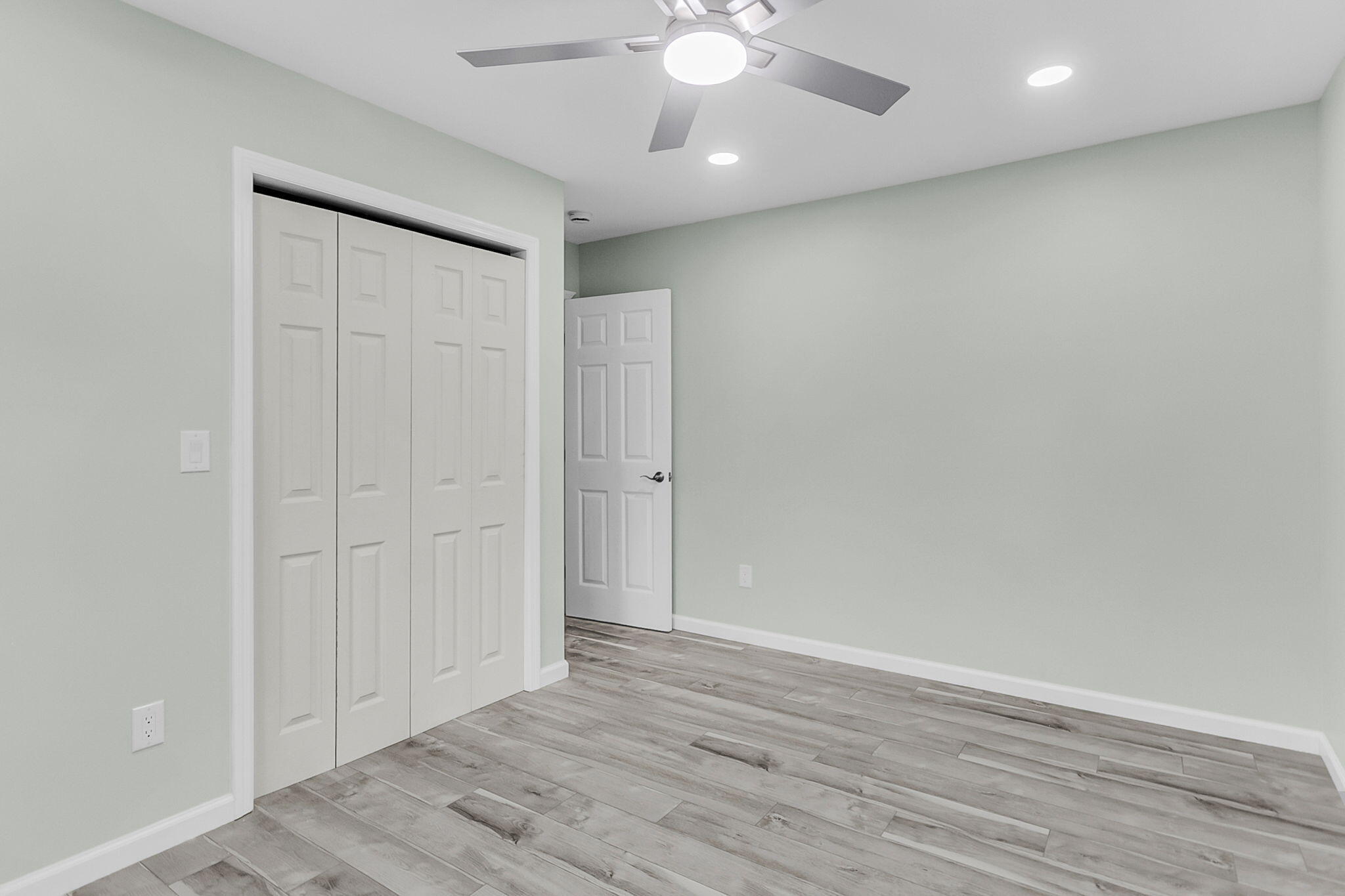 1157 Symmes Drive
