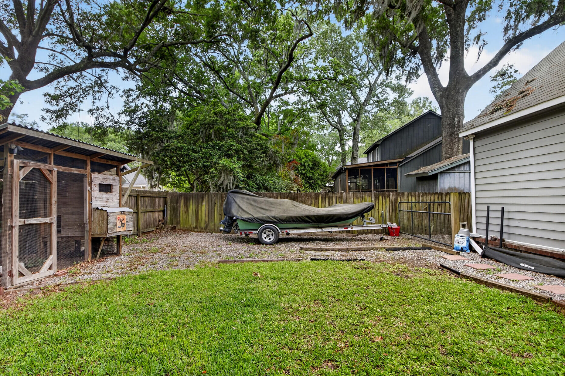 27 Westside Drive