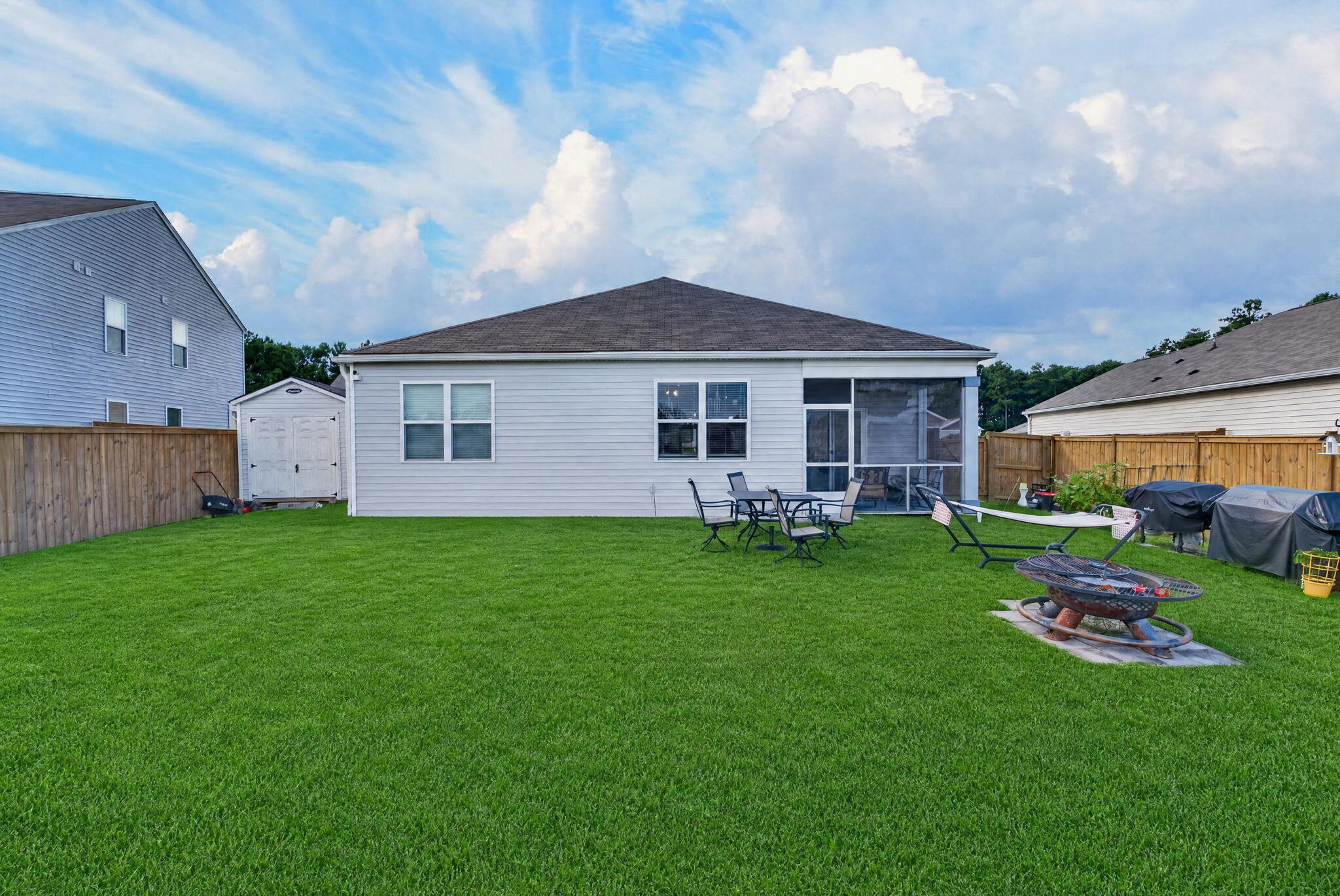 165 Oakwood Boulevard