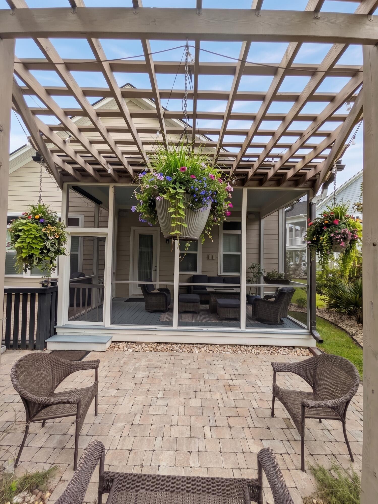 2671 Fountainhead Way