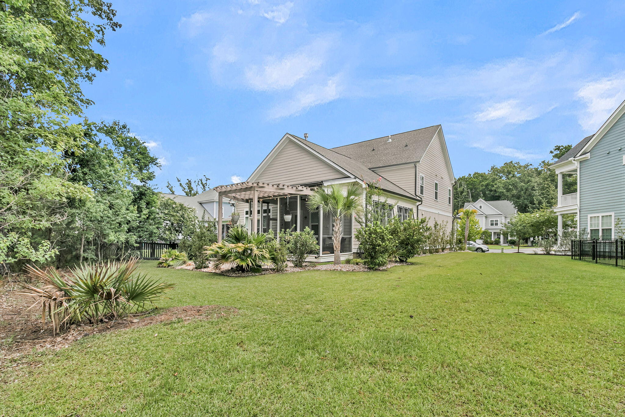 2671 Fountainhead Way