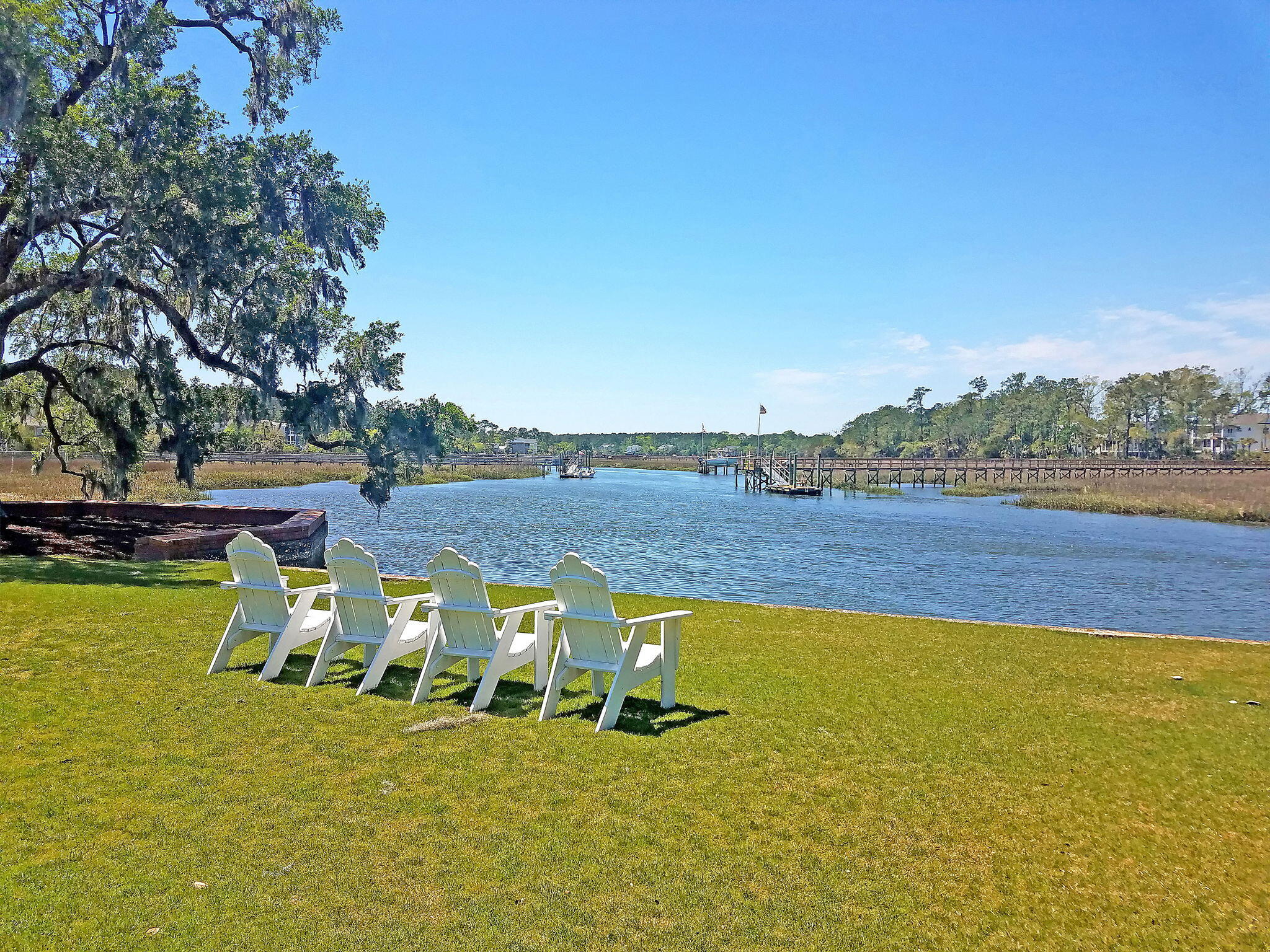 2671 Fountainhead Way