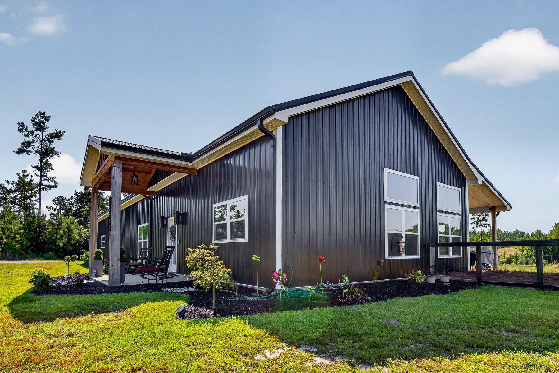 2722 Mudville Road