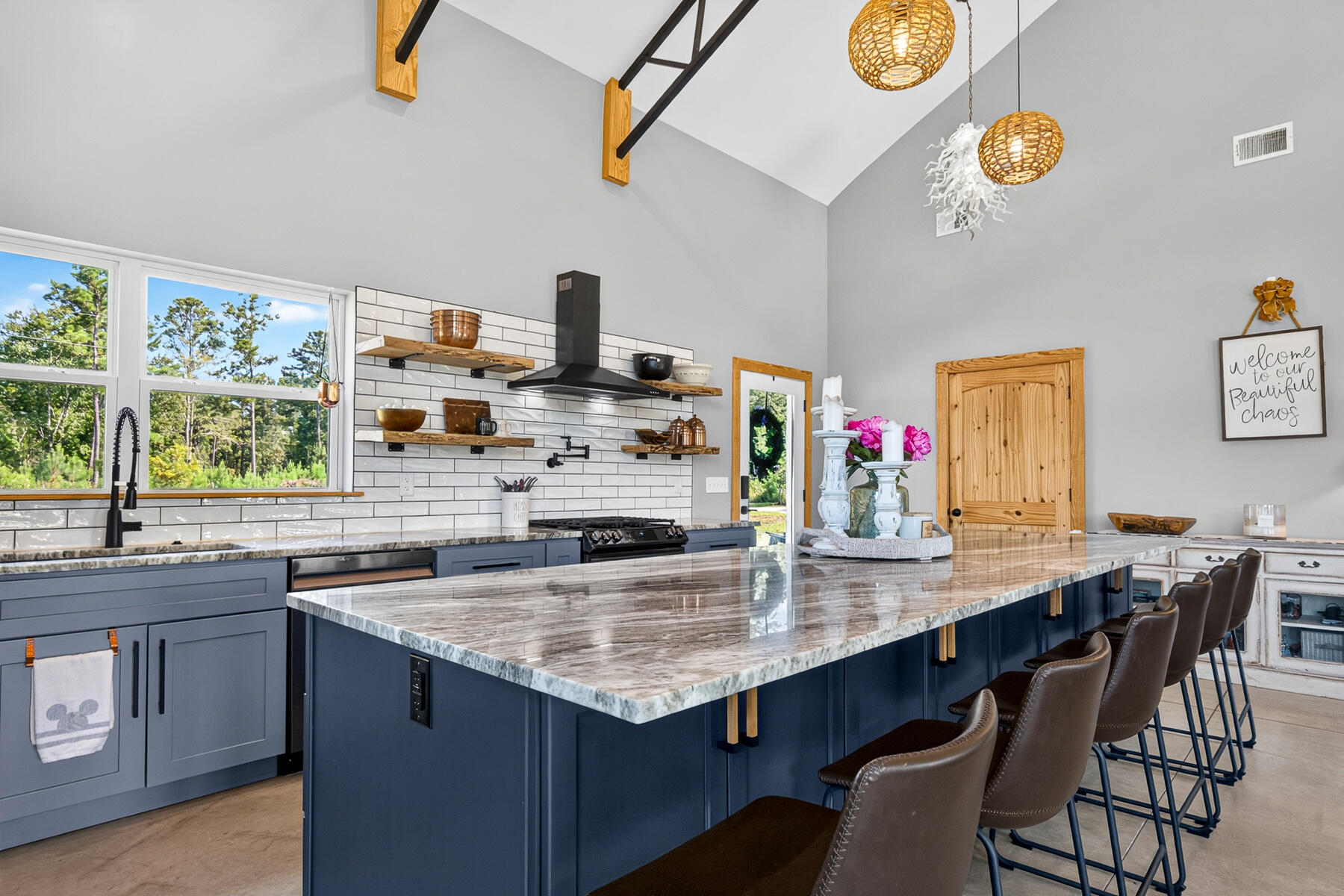 2722 Mudville Road