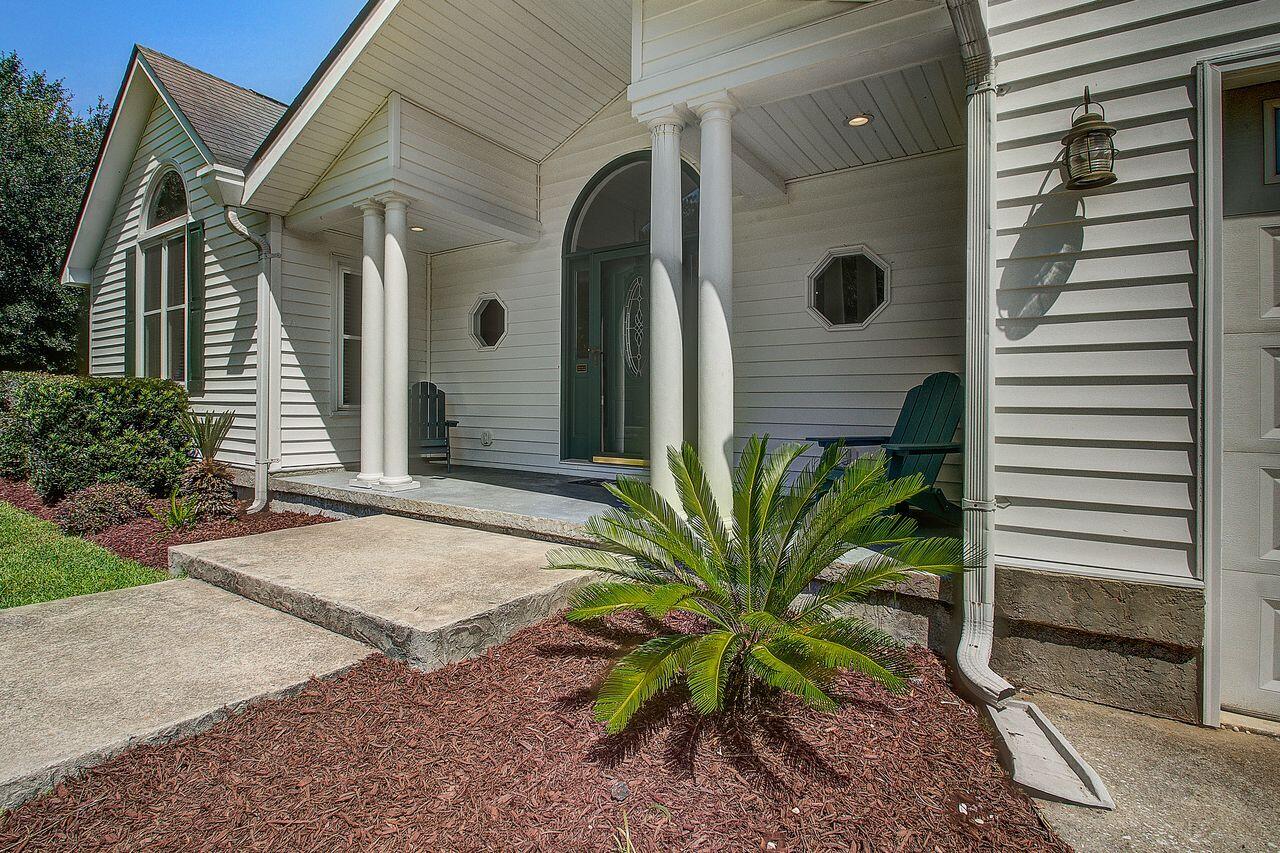 1410 N Edgewater Drive