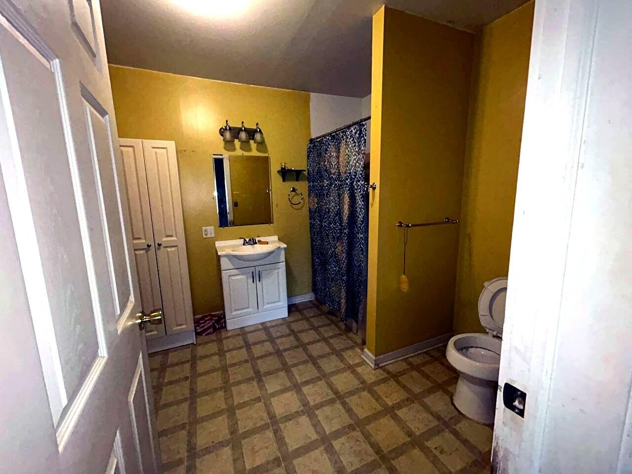 486 Scott Road