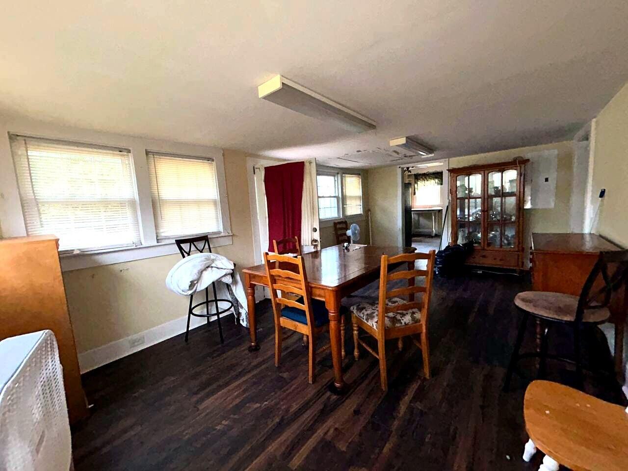 486 Scott Road