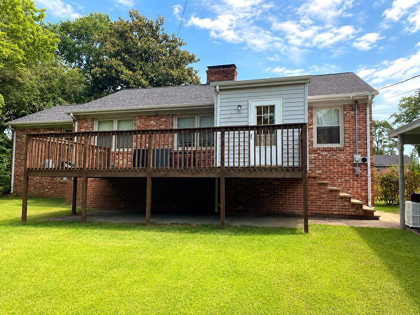 852 John B White Sr Boulevard