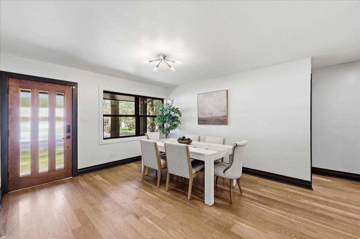 1203 Valley Drive