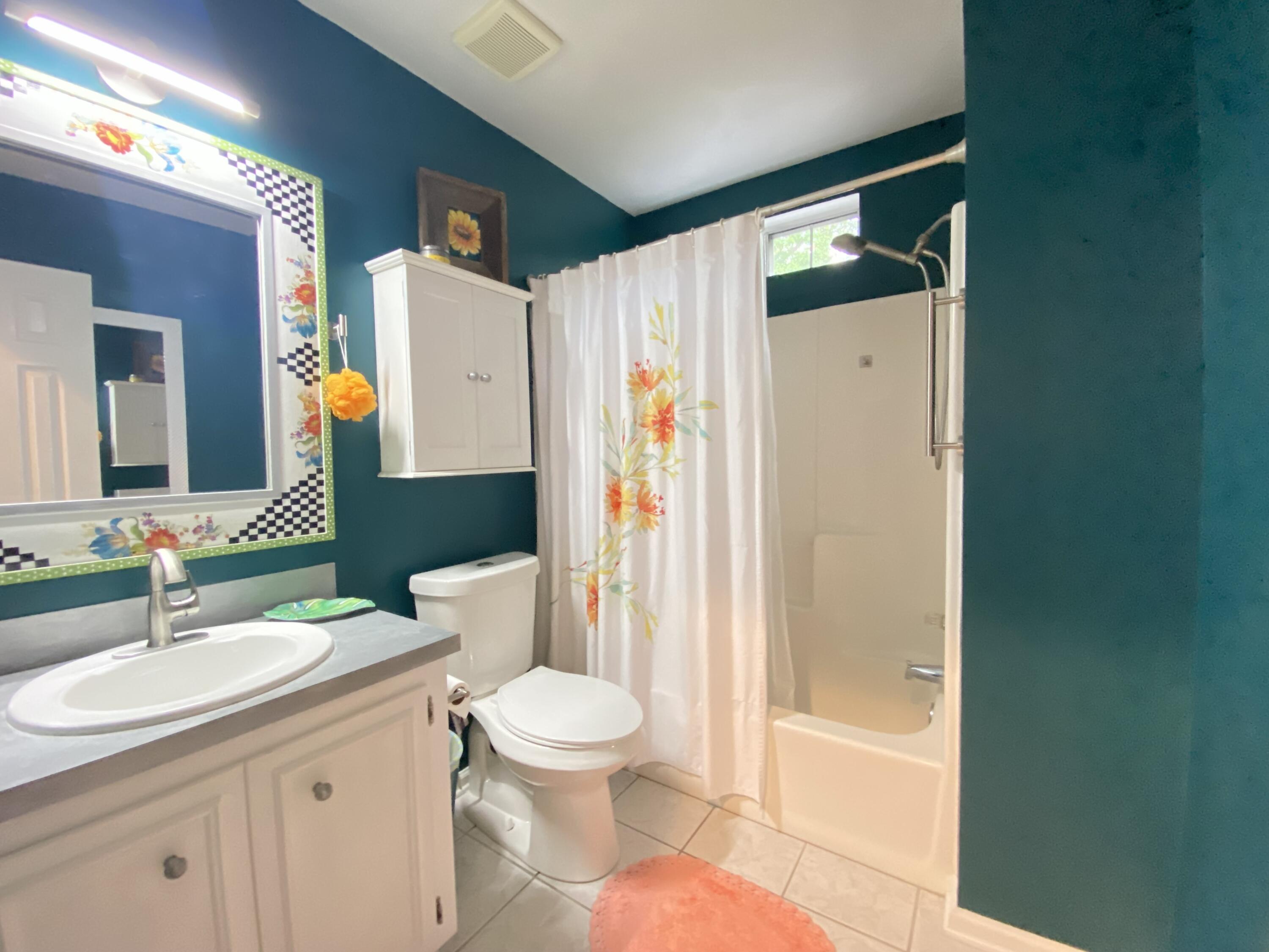 306 Black Oak Boulevard