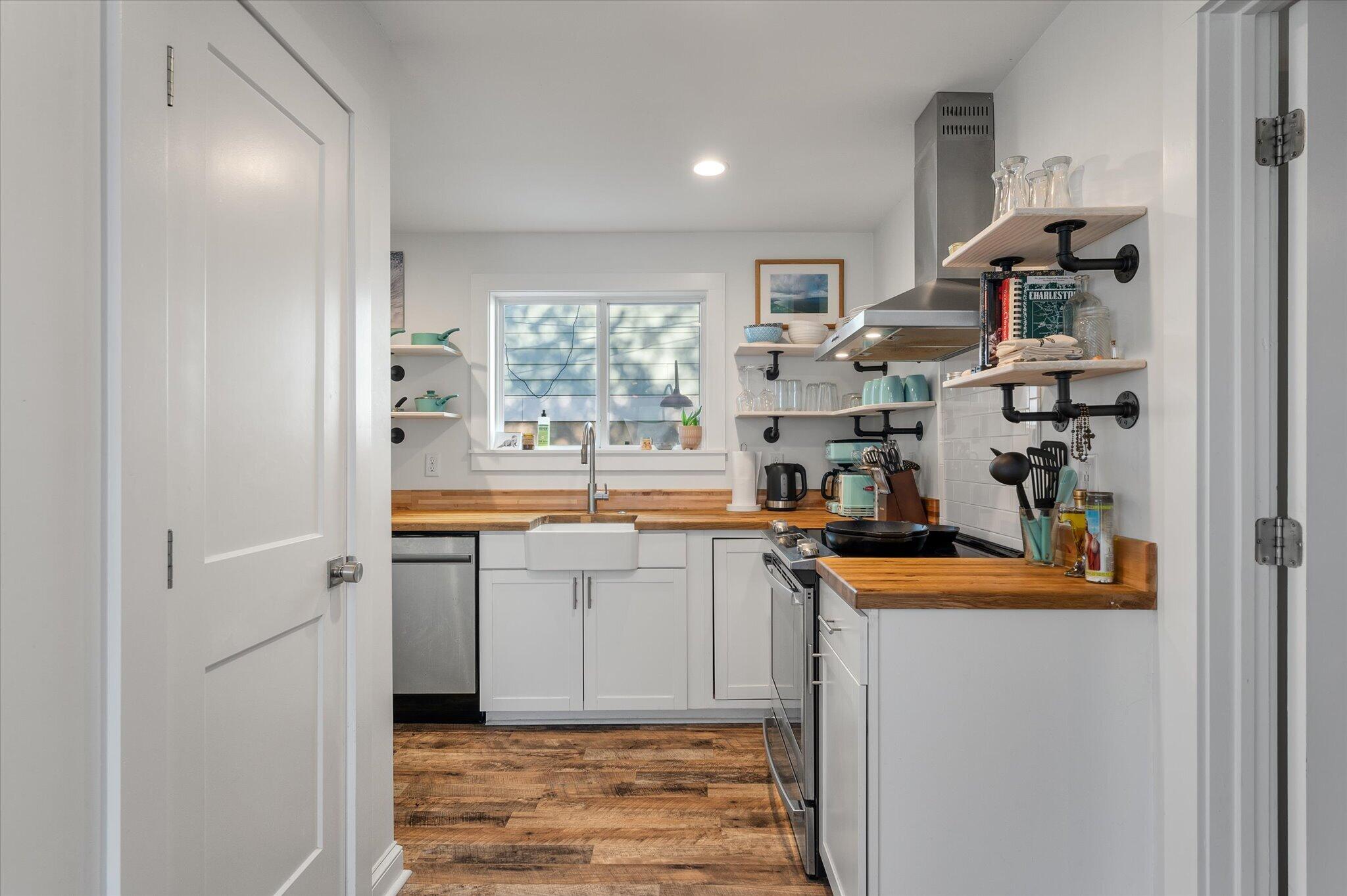 4 Boyer Court