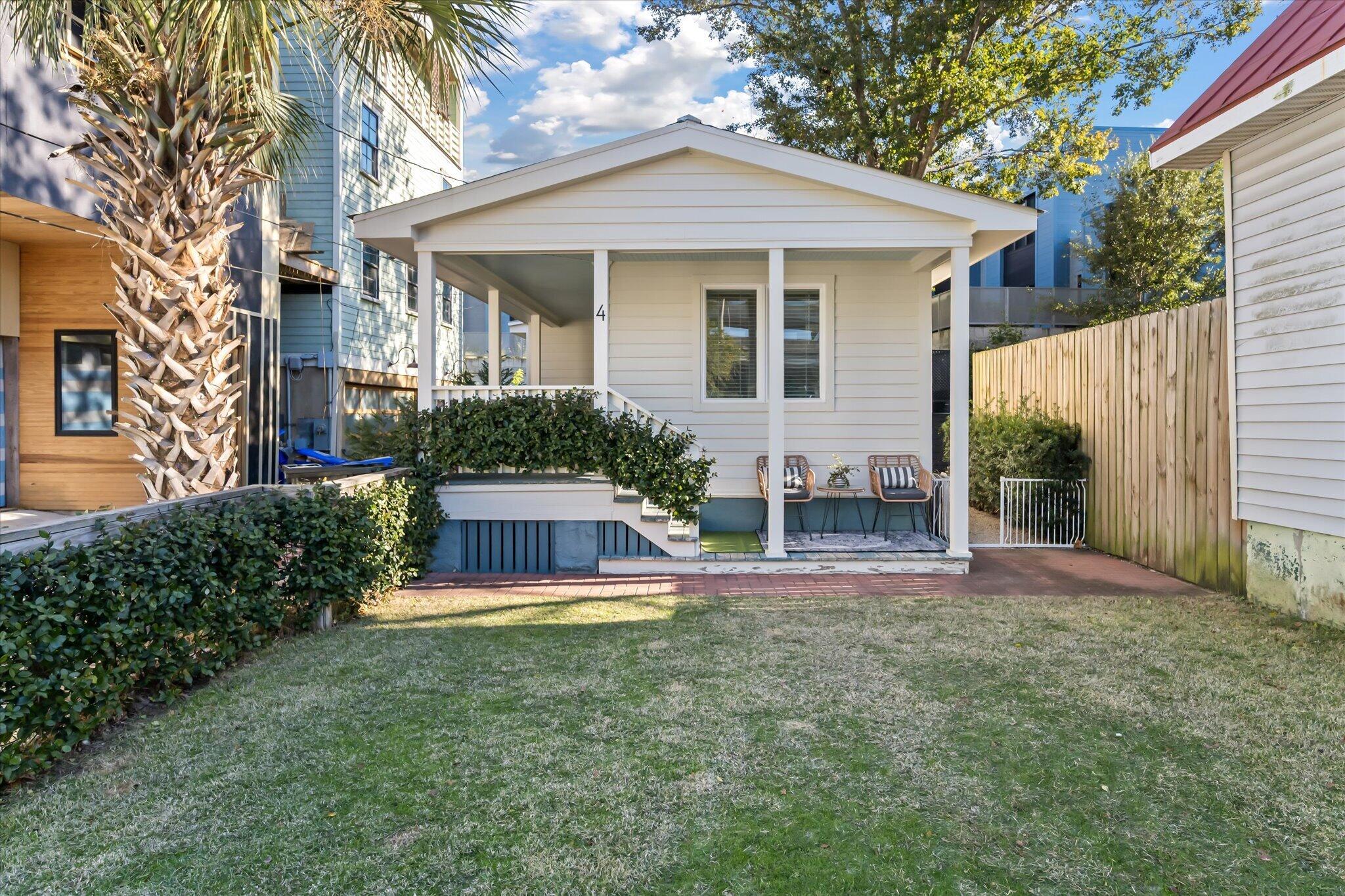 4 Boyer Court
