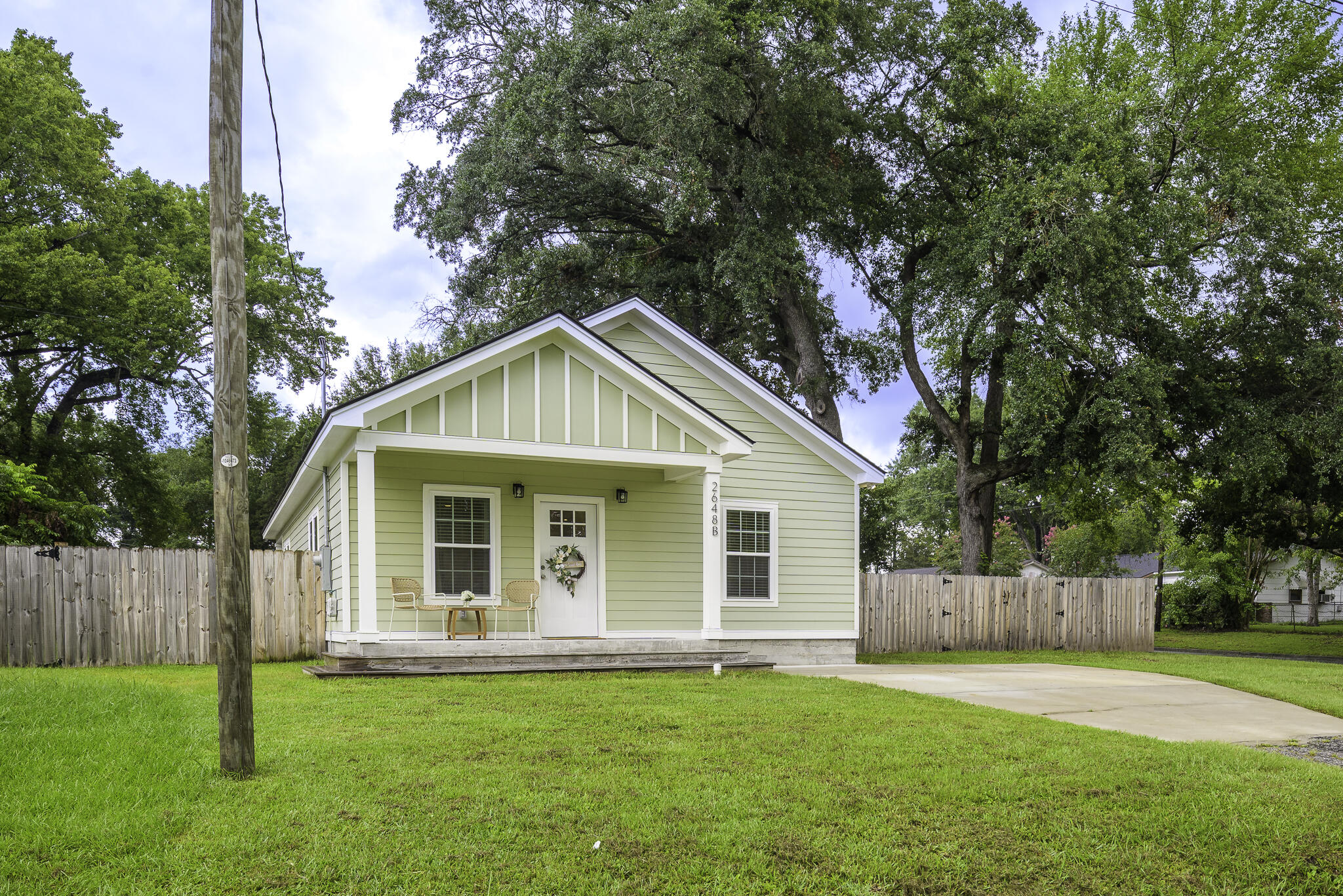 2648 B Leeds Avenue
