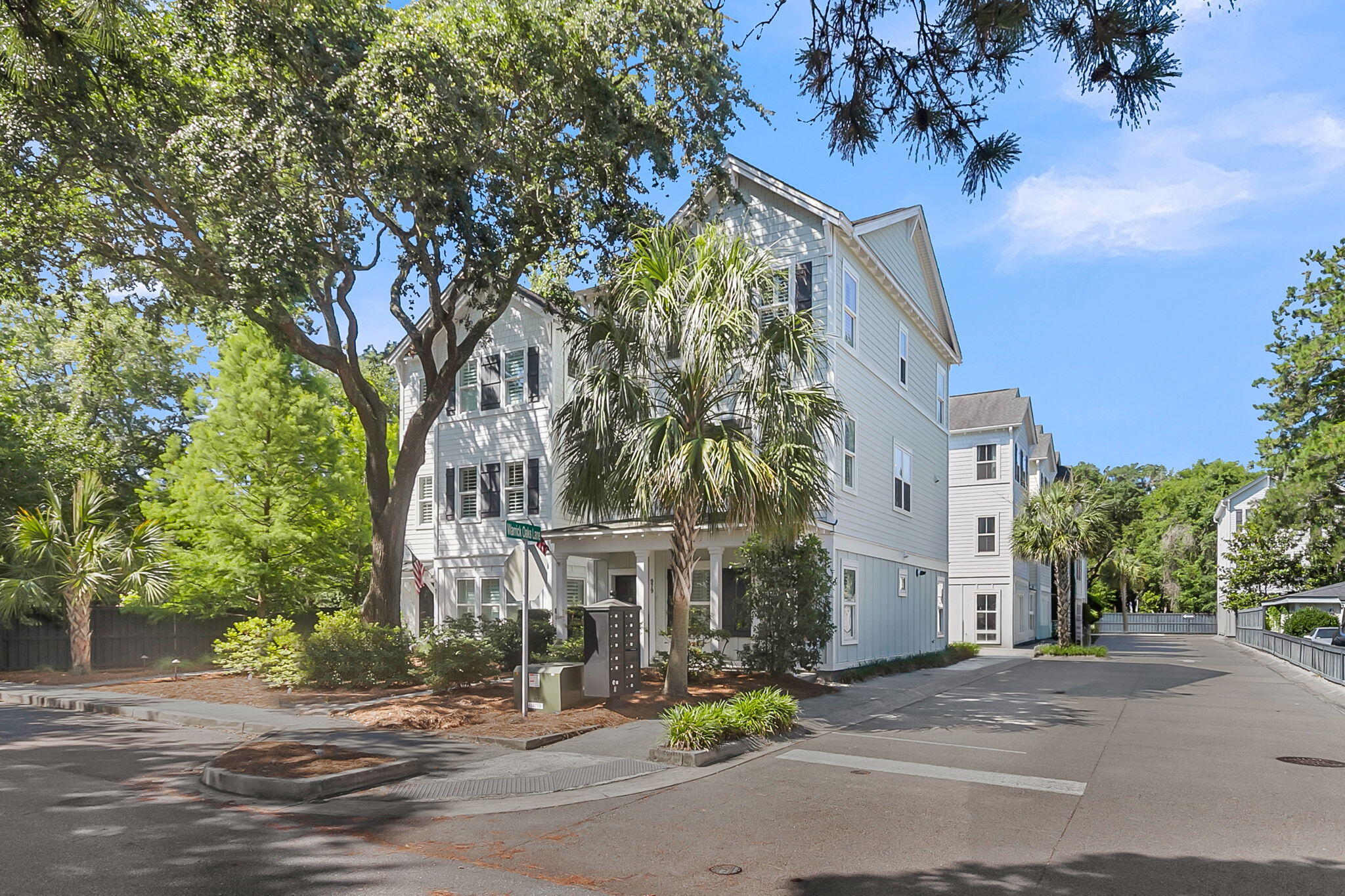 979 Warrick Oaks Lane