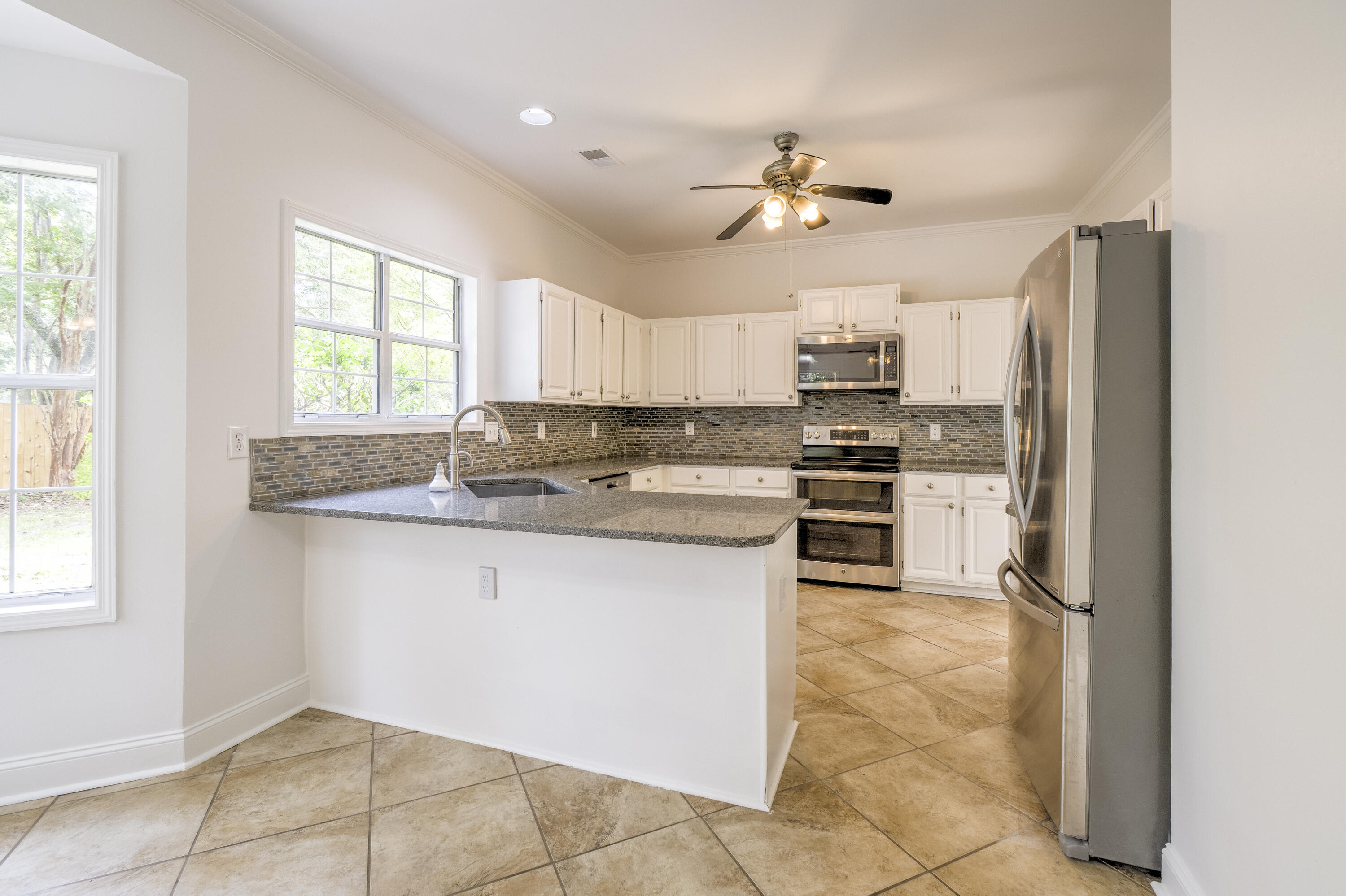 3313 Heathland Way