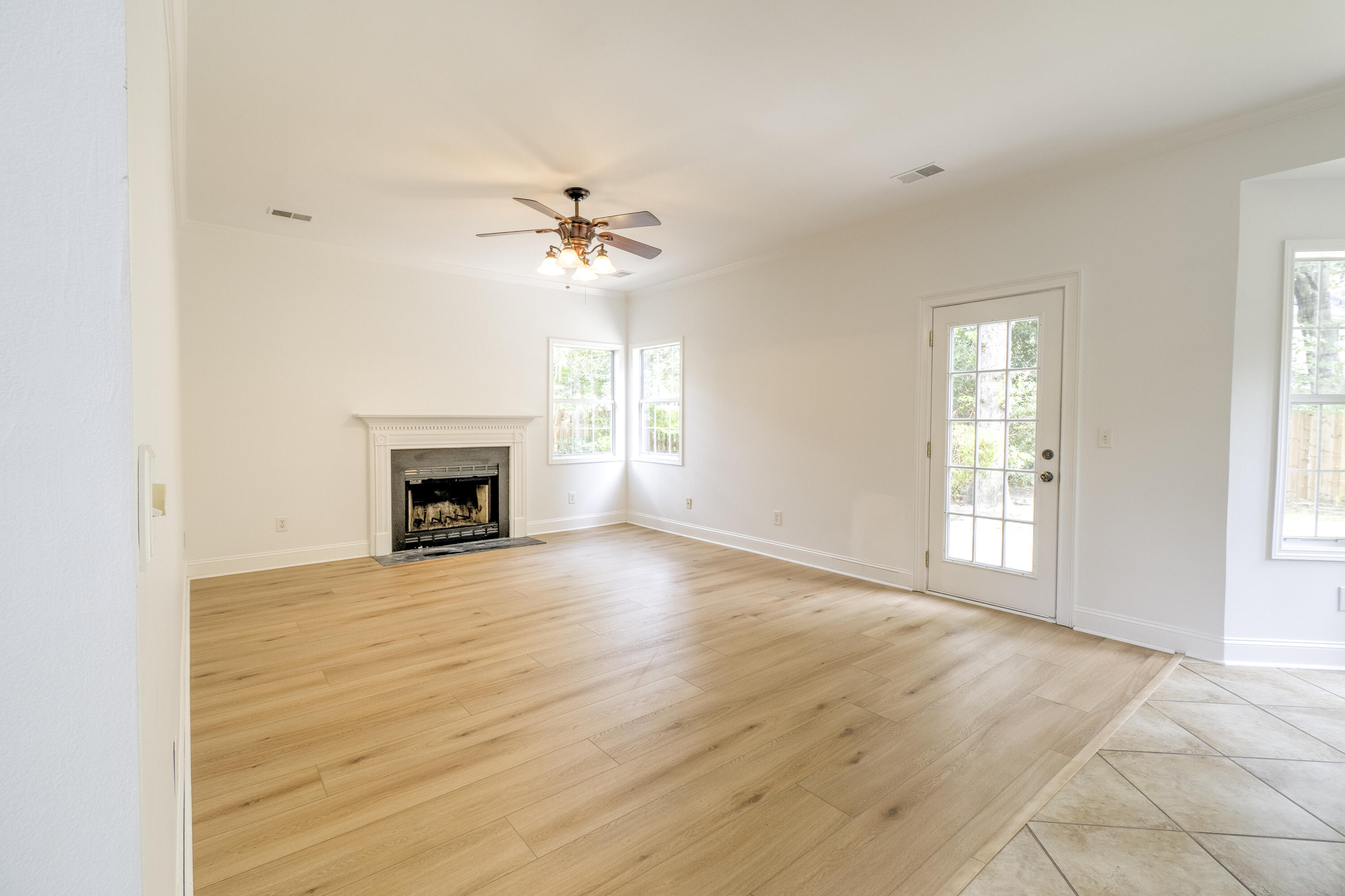 3313 Heathland Way