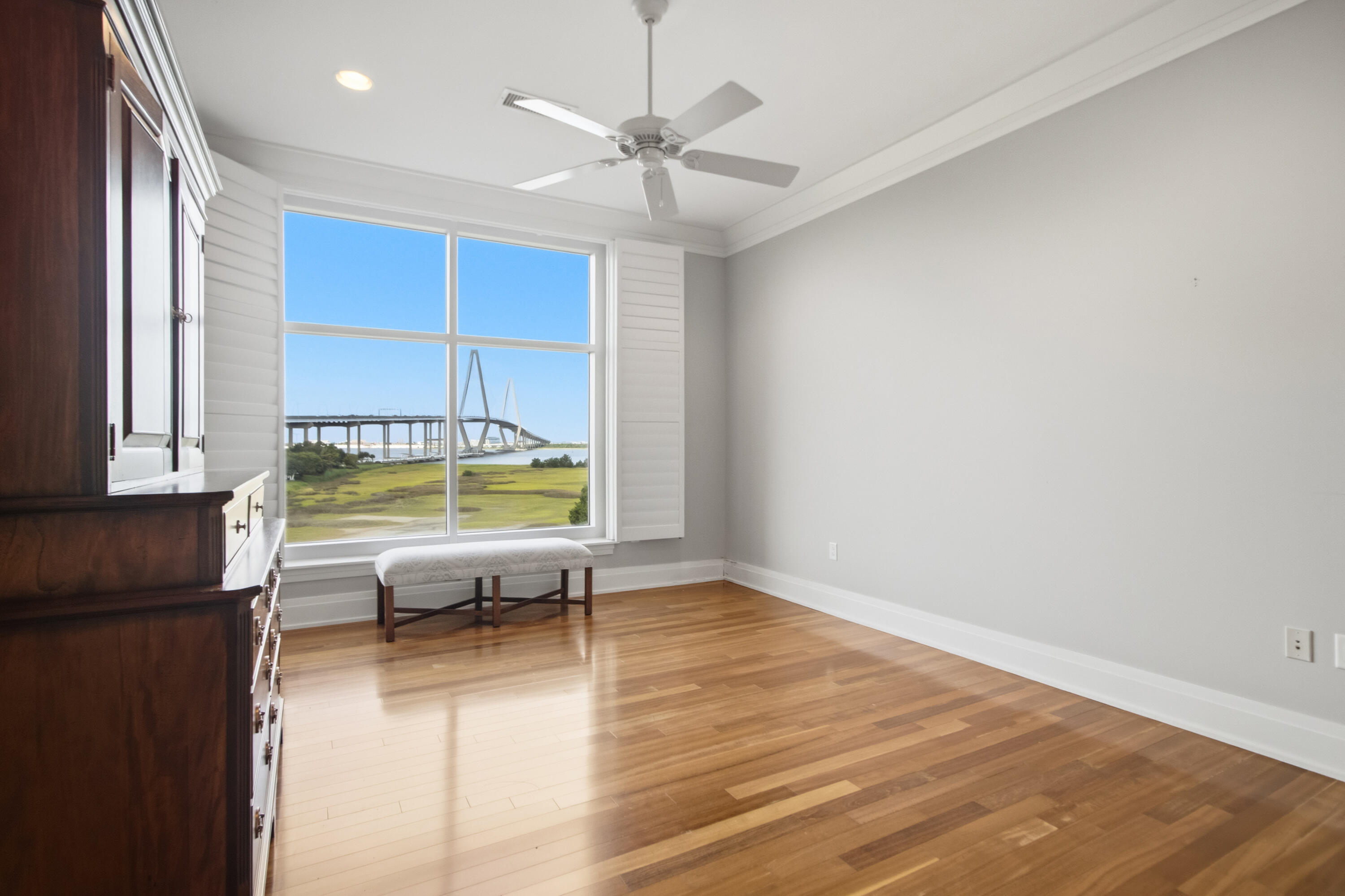 242 Cooper River Drive