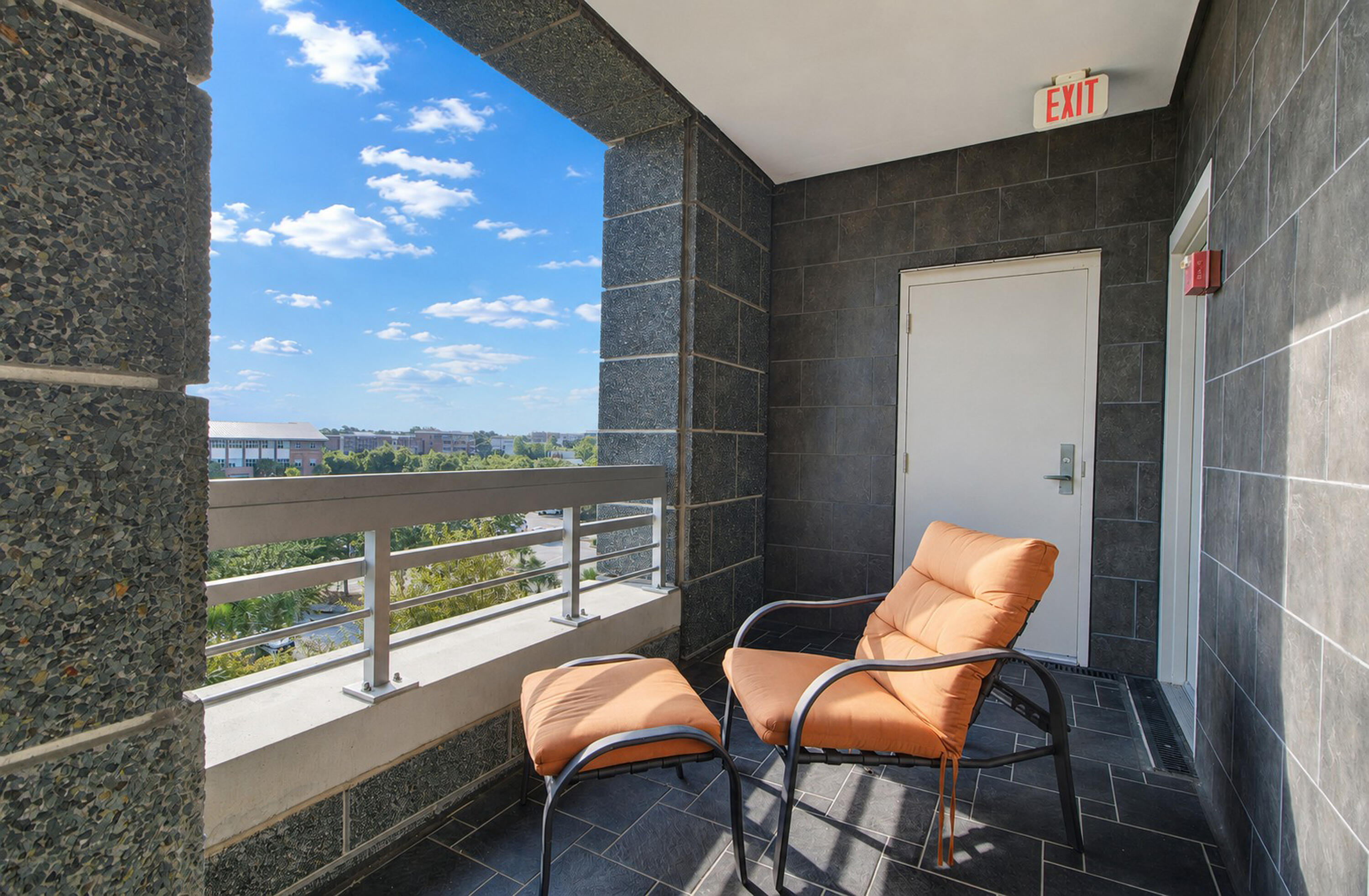 242 Cooper River Drive