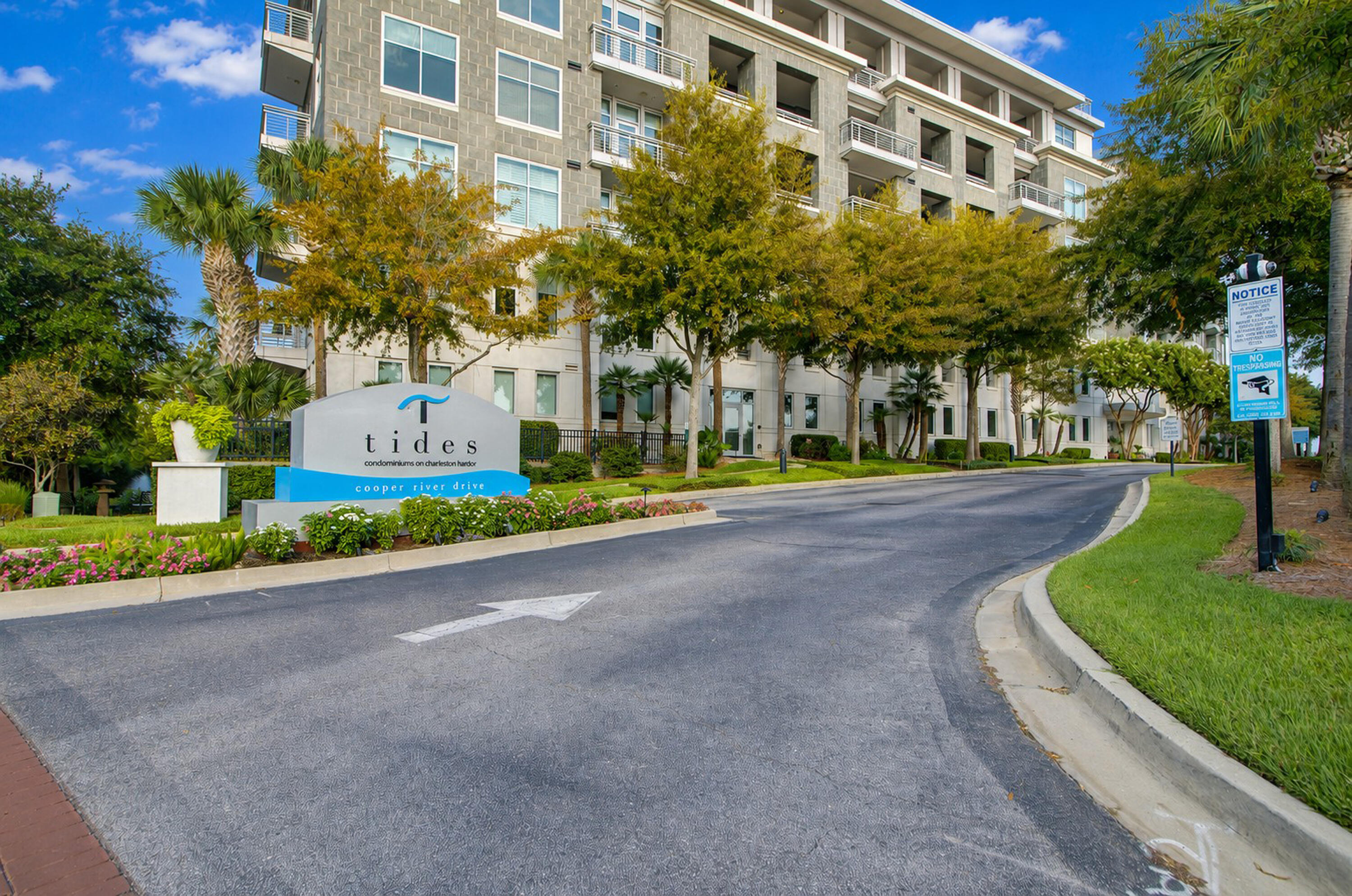 242 Cooper River Drive
