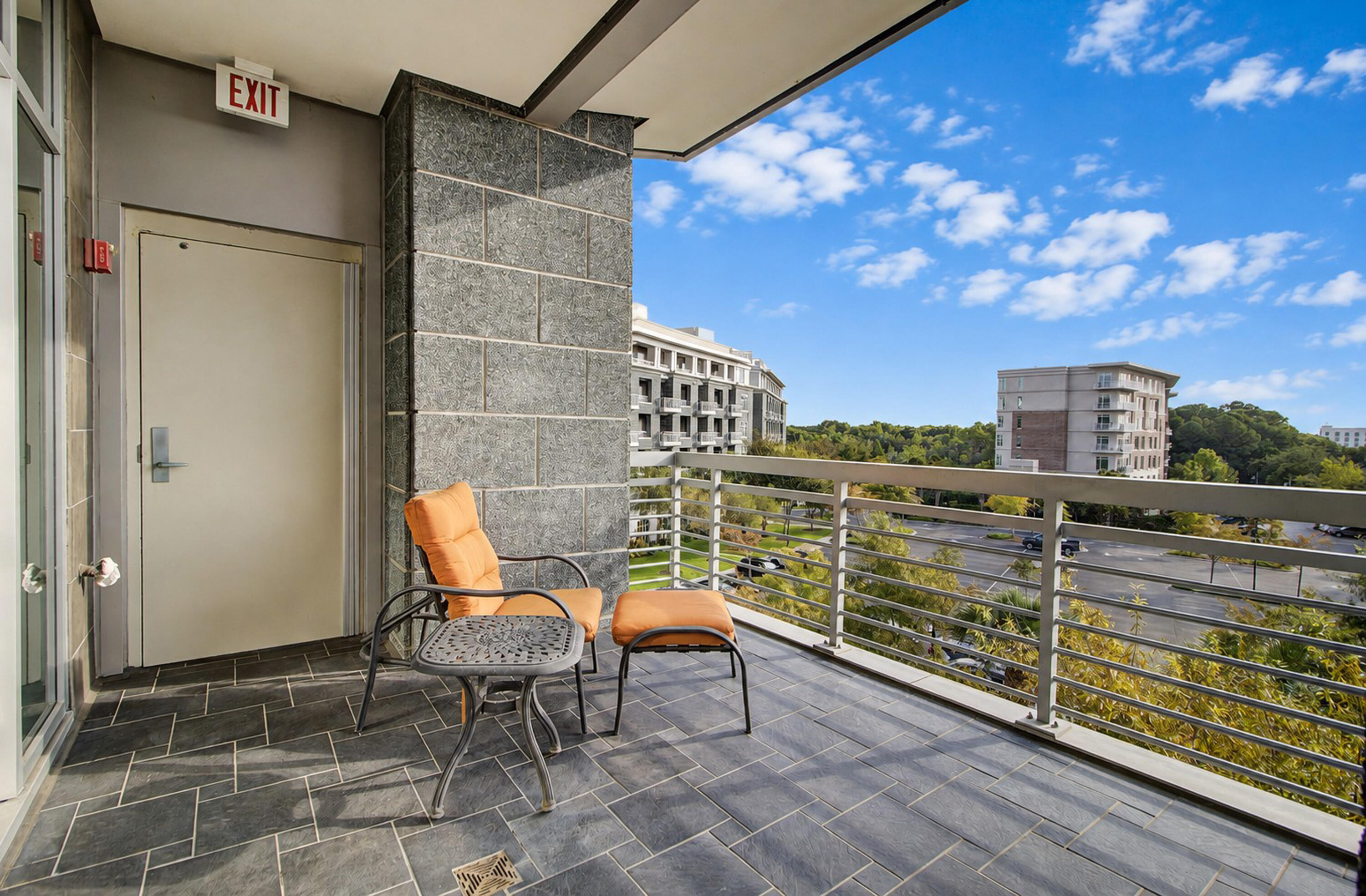 242 Cooper River Drive