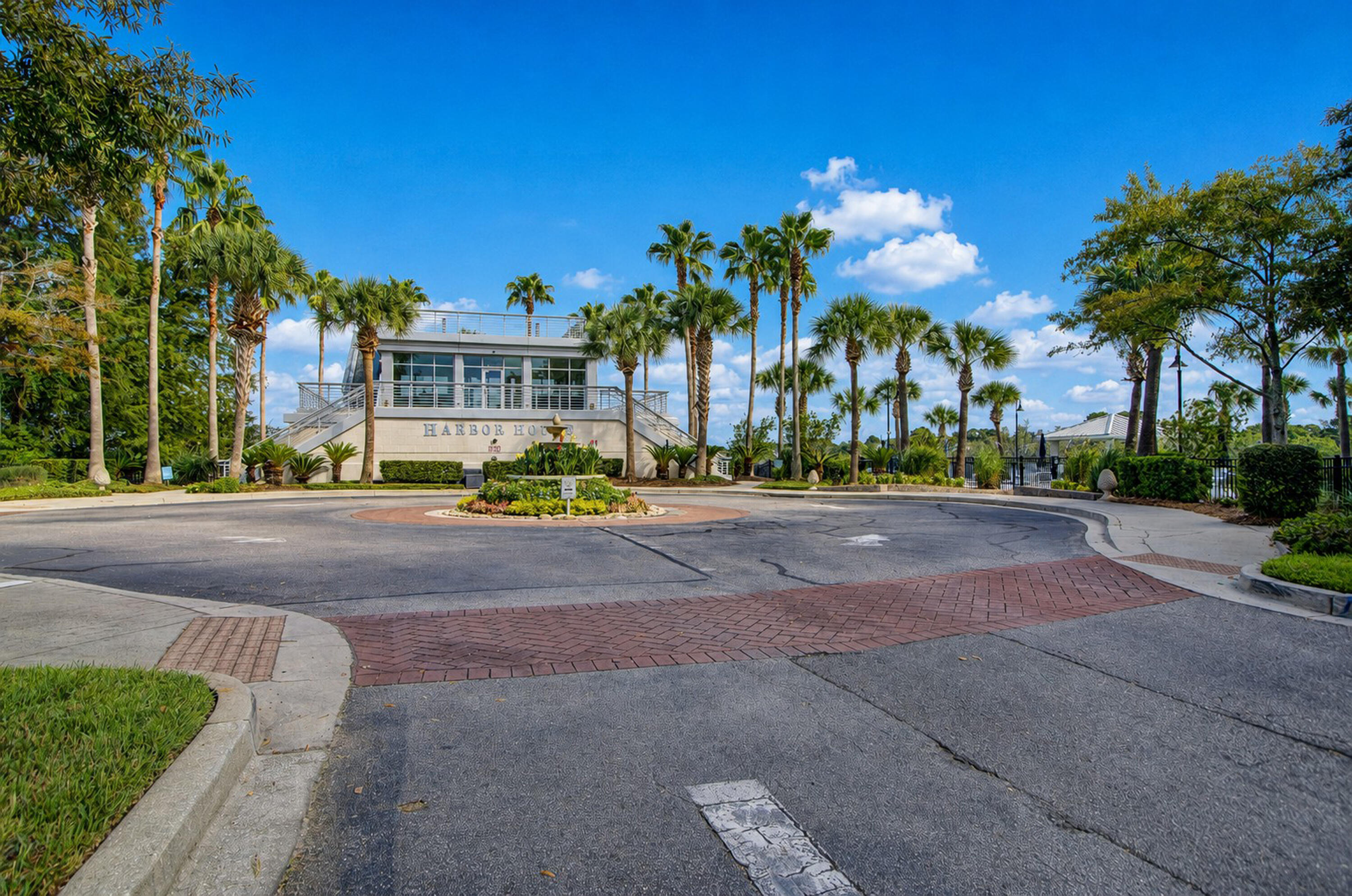 242 Cooper River Drive