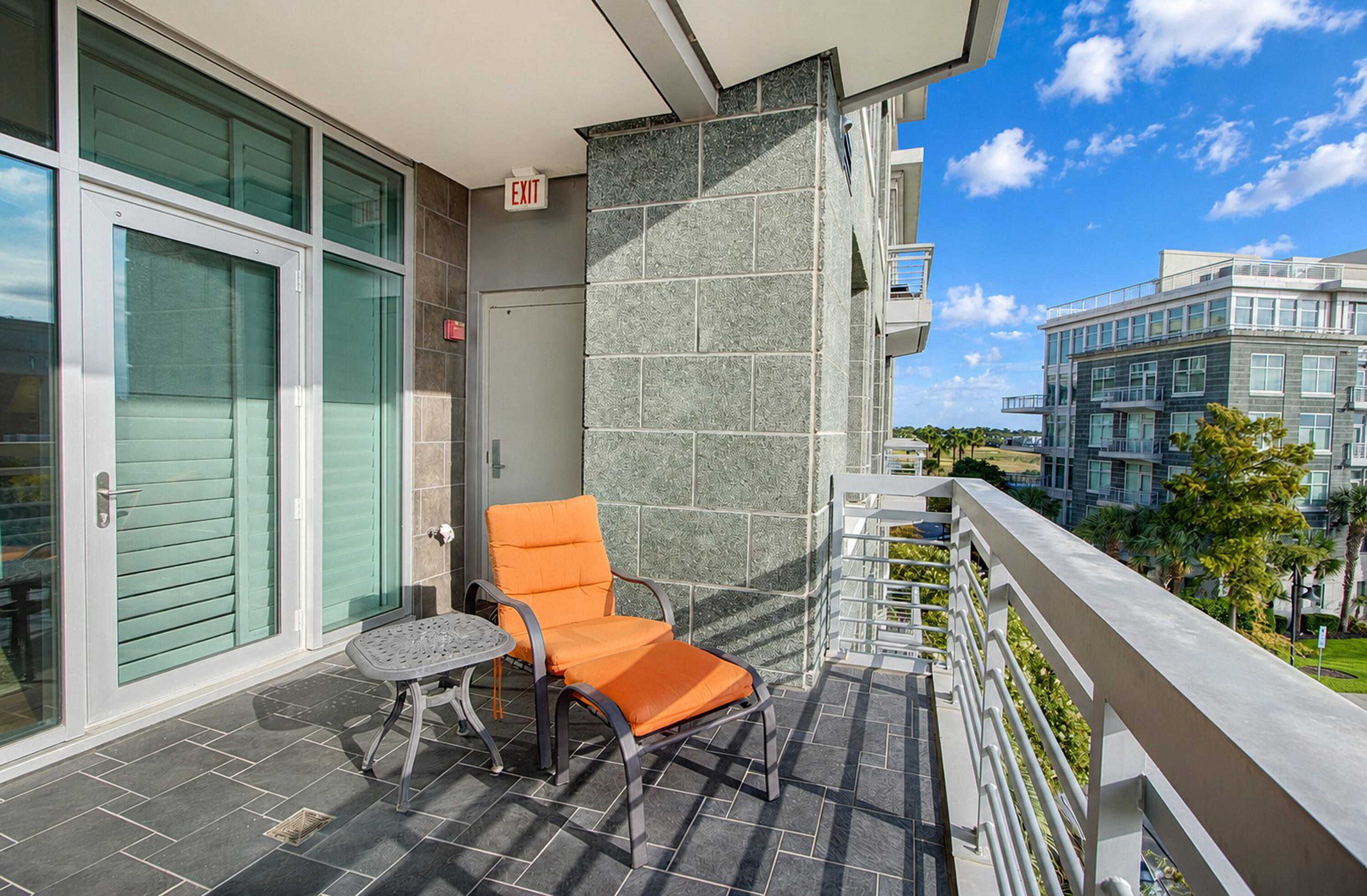 242 Cooper River Drive