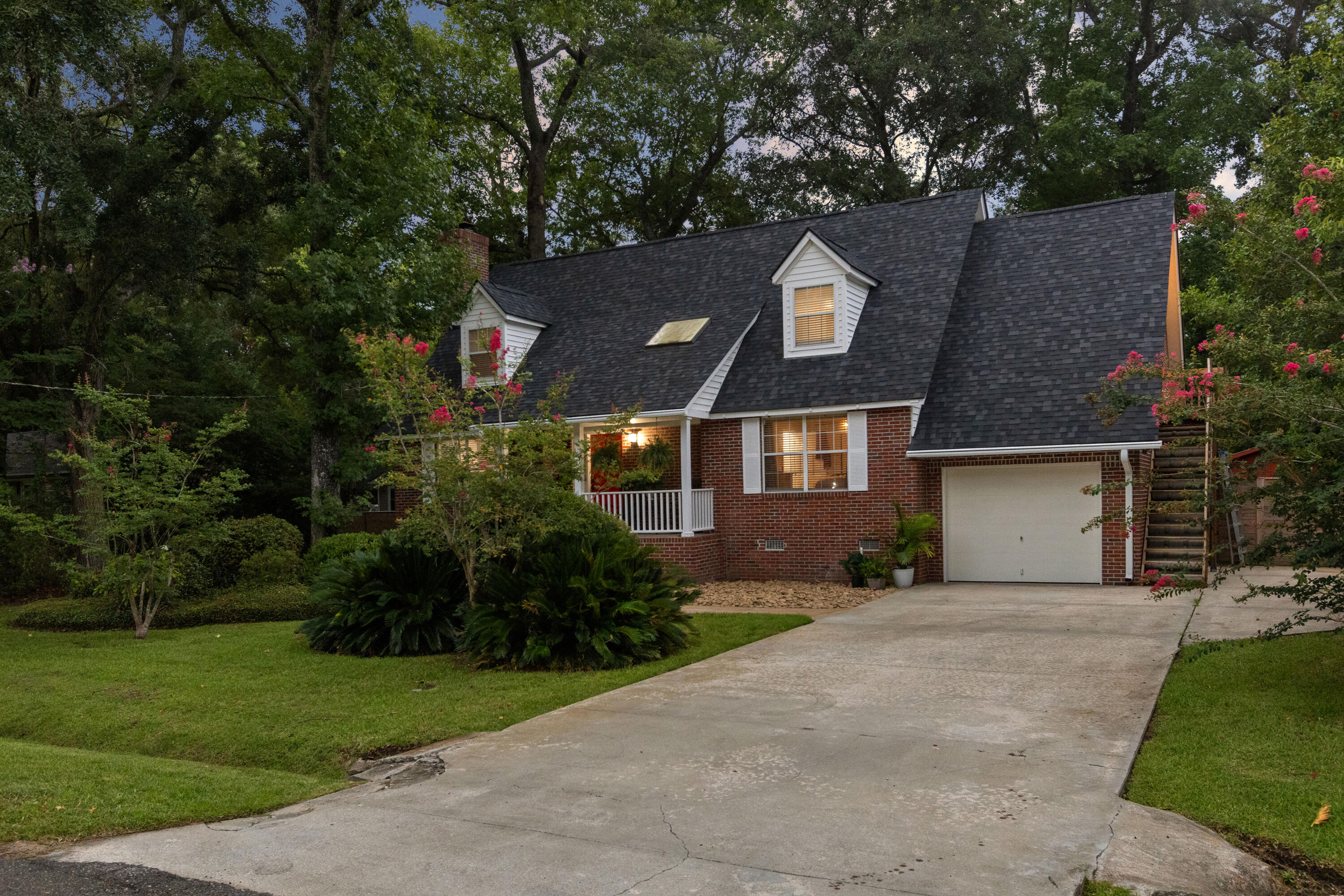 1831 Houghton Drive