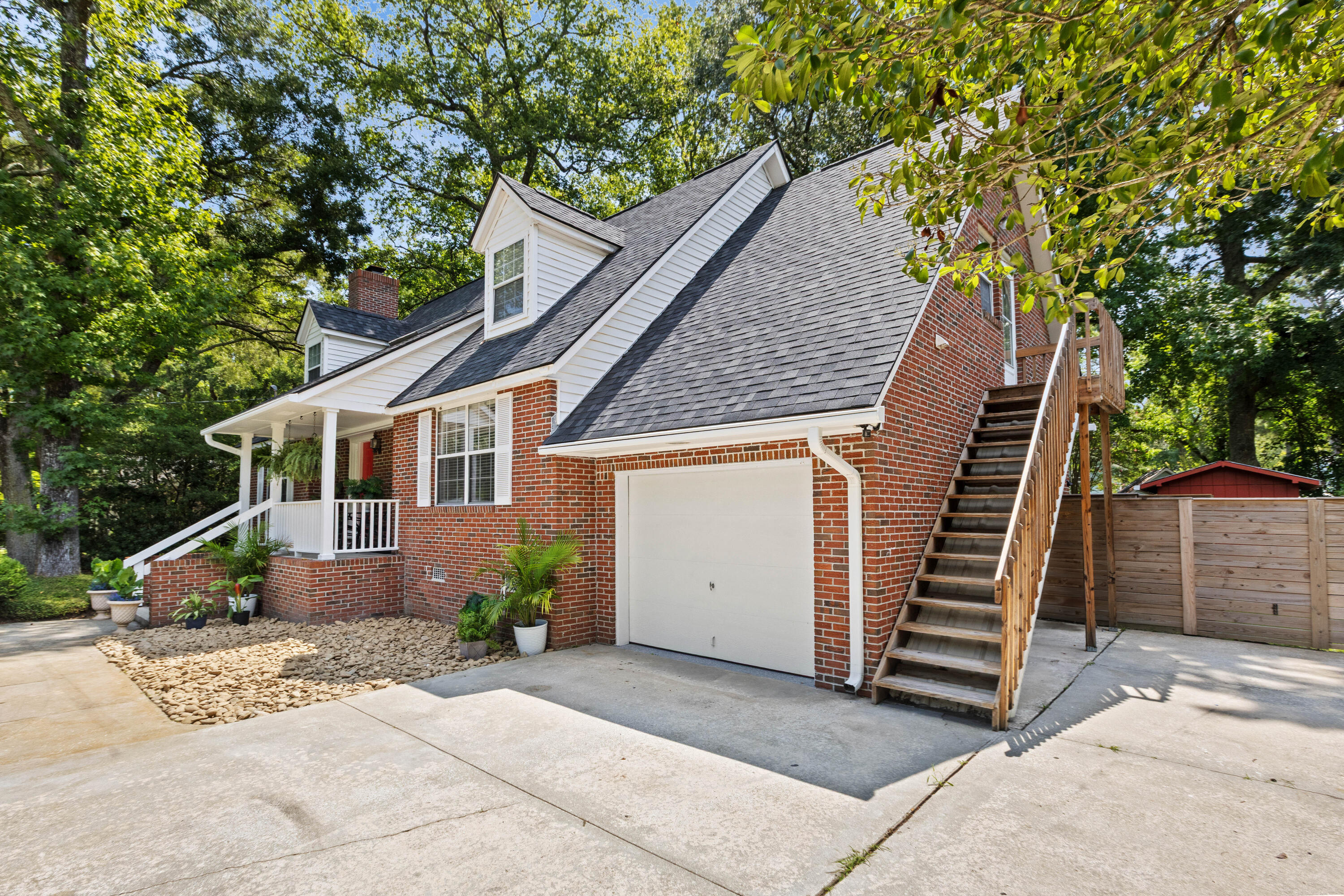 1831 Houghton Drive