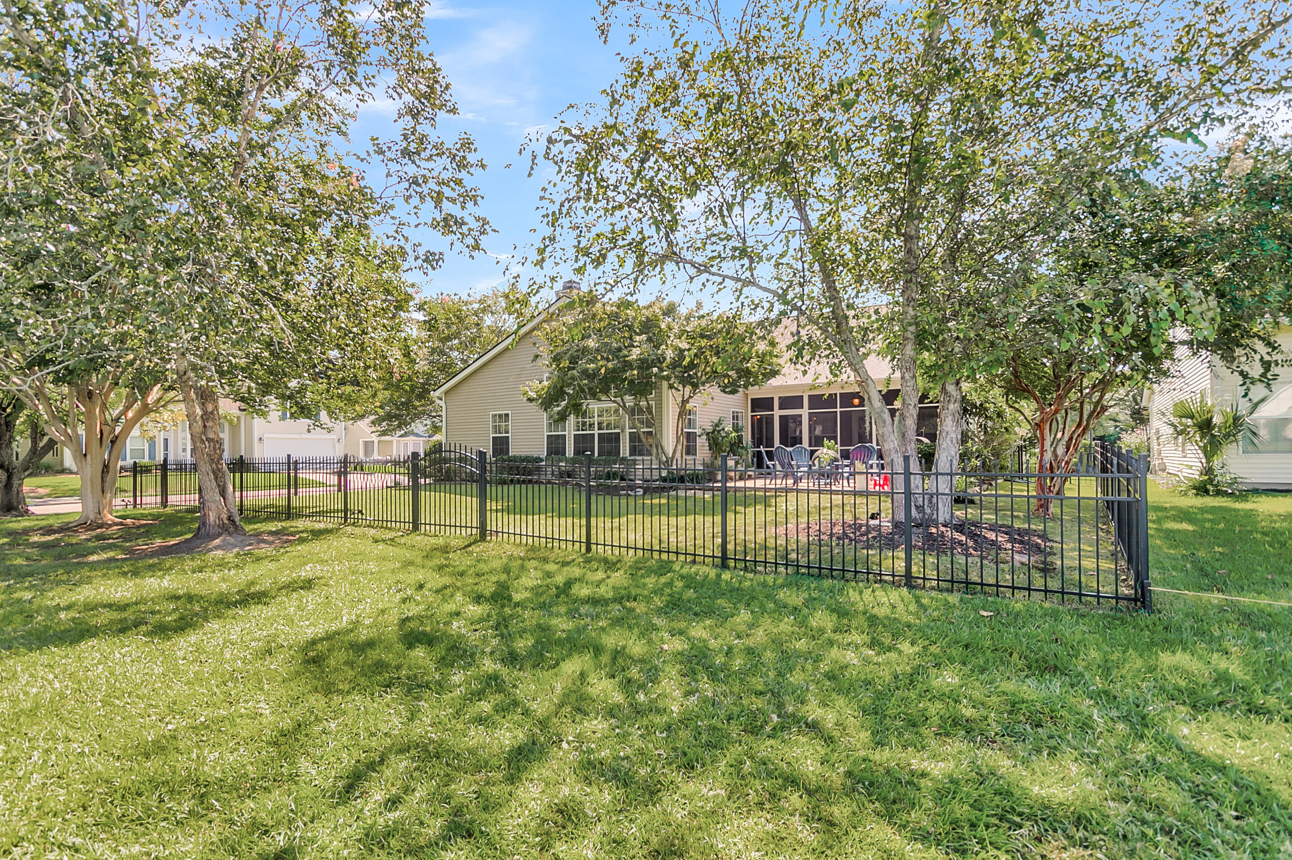 2081 Bancroft Lane