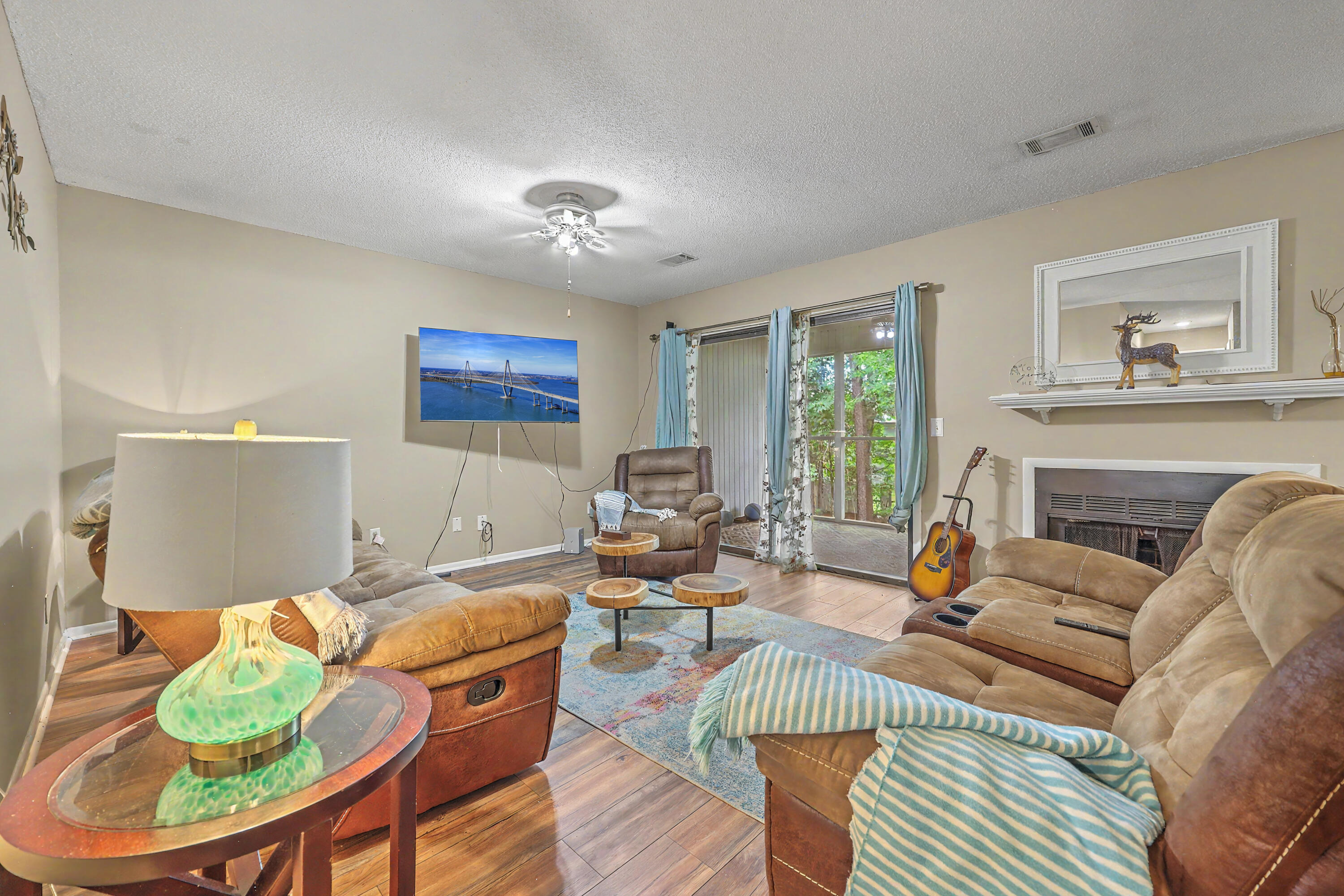 806 Greenmeadow Drive