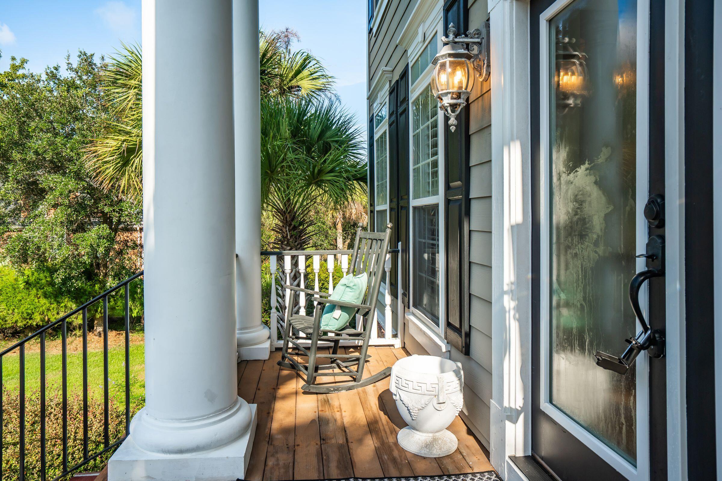 2384 Darts Cove Way